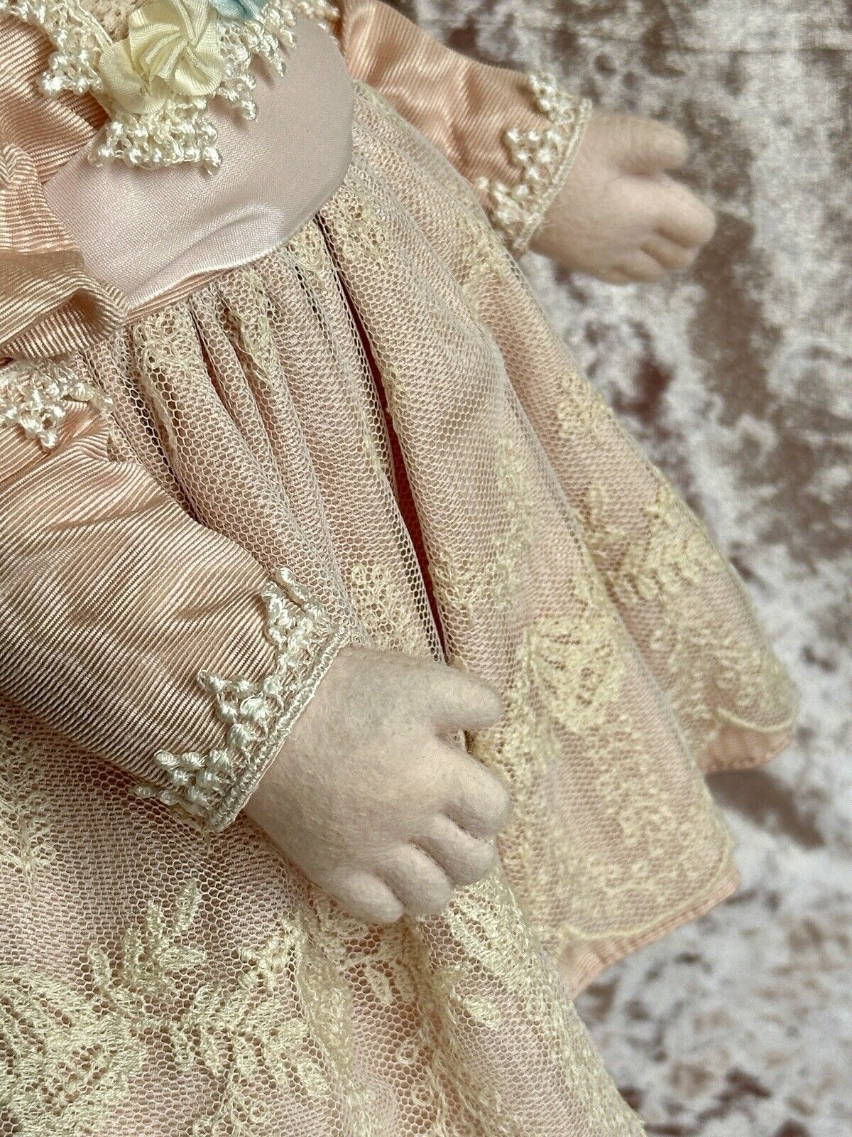 Artist Signed 15.5” Felt Cloth Girl American Beauty Doll By Shirley Peck LE 25