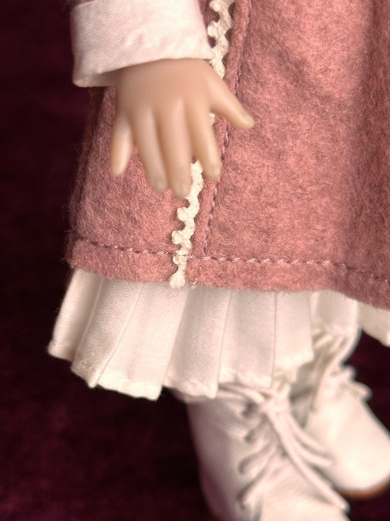 Collectible 2017 UFDC 9.5” Ma Petite Vinyl Doll by Helen Kish