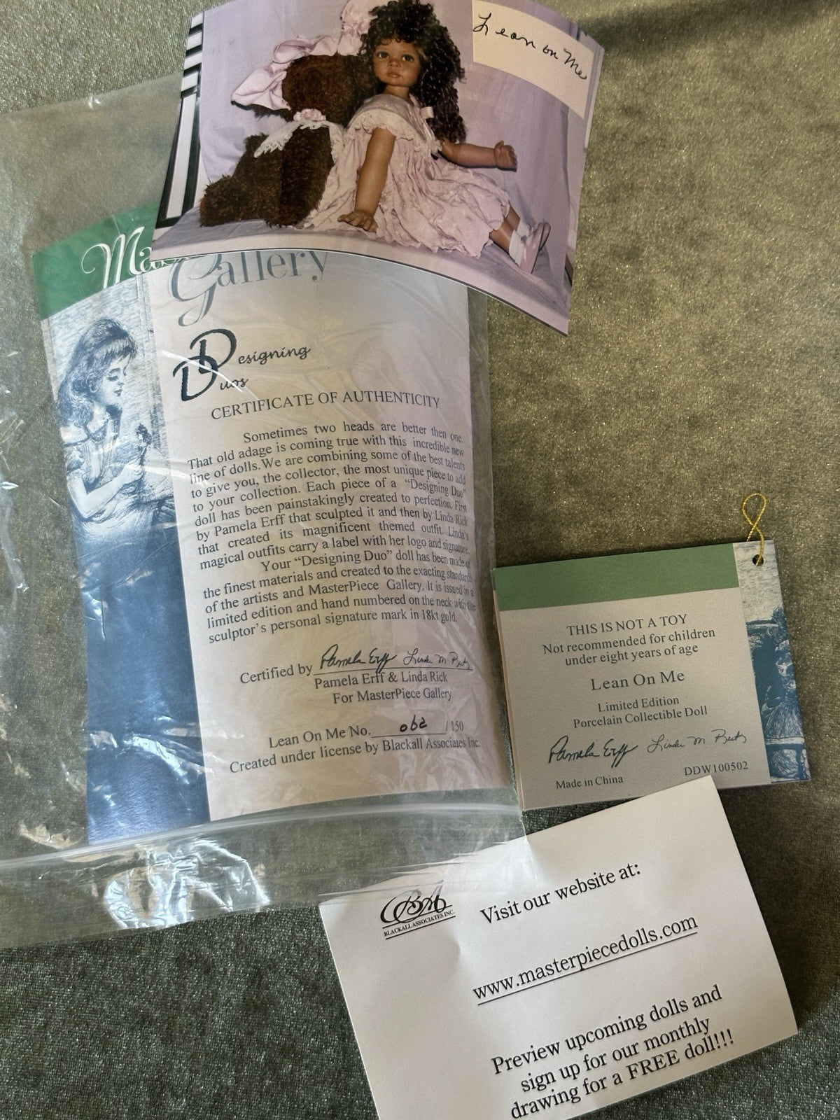 afe07420-8ead-4c32-bcc0-1d4d071b3b0b