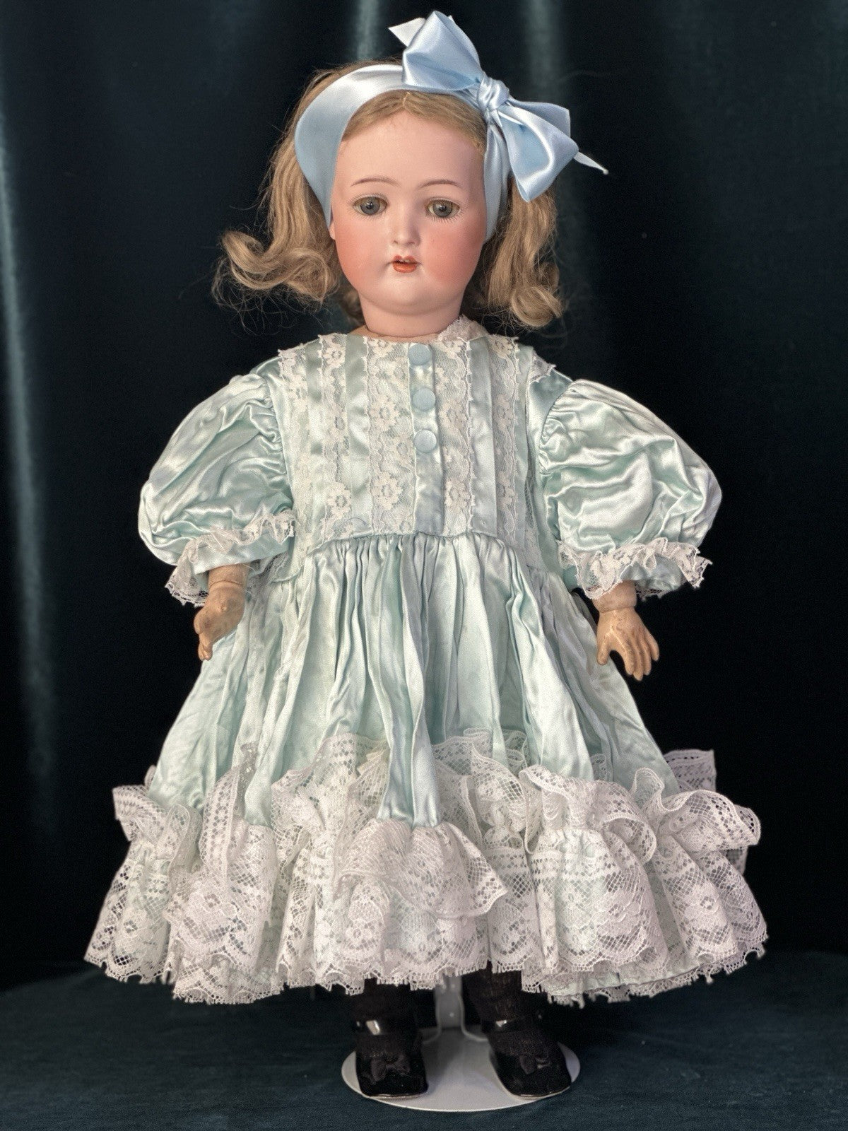 Antique German Mengersgereuth Porzellanfabrik Bisque Head 20” Doll