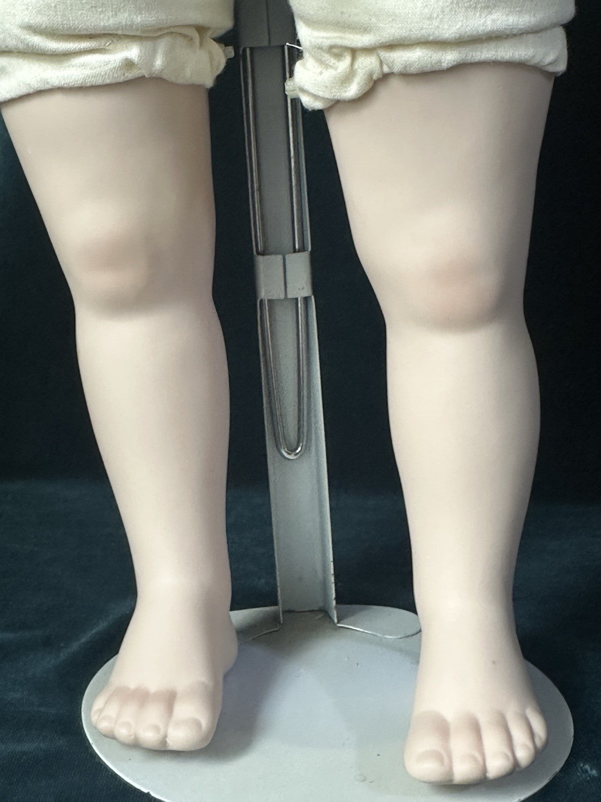 Reproduction Of “Jenny” by Dianna Effner Porcelain 18” Doll