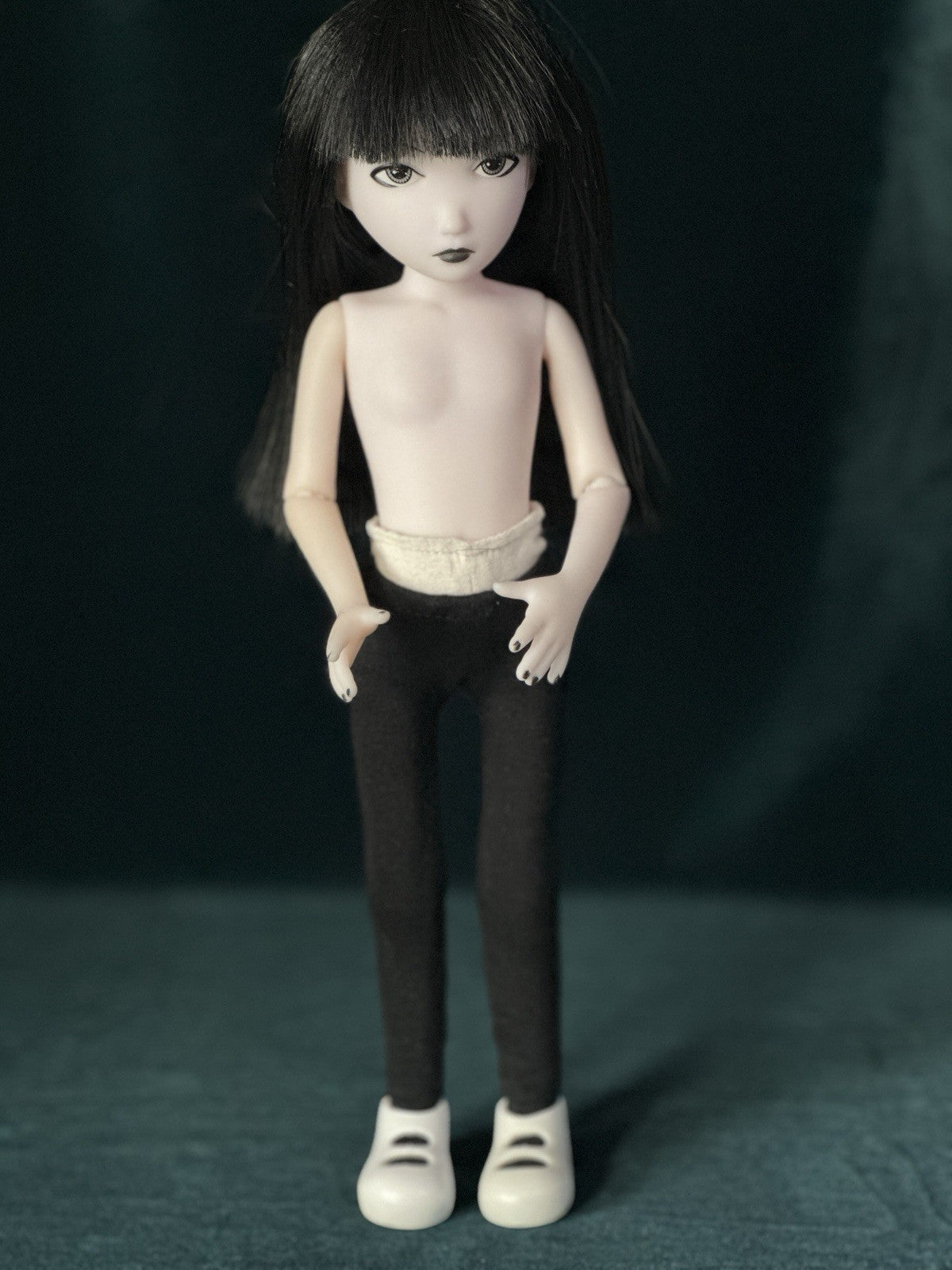 “Emily the Strange” Doll Vinyl/Plastic 12” Doll by Ashton Drake ADG