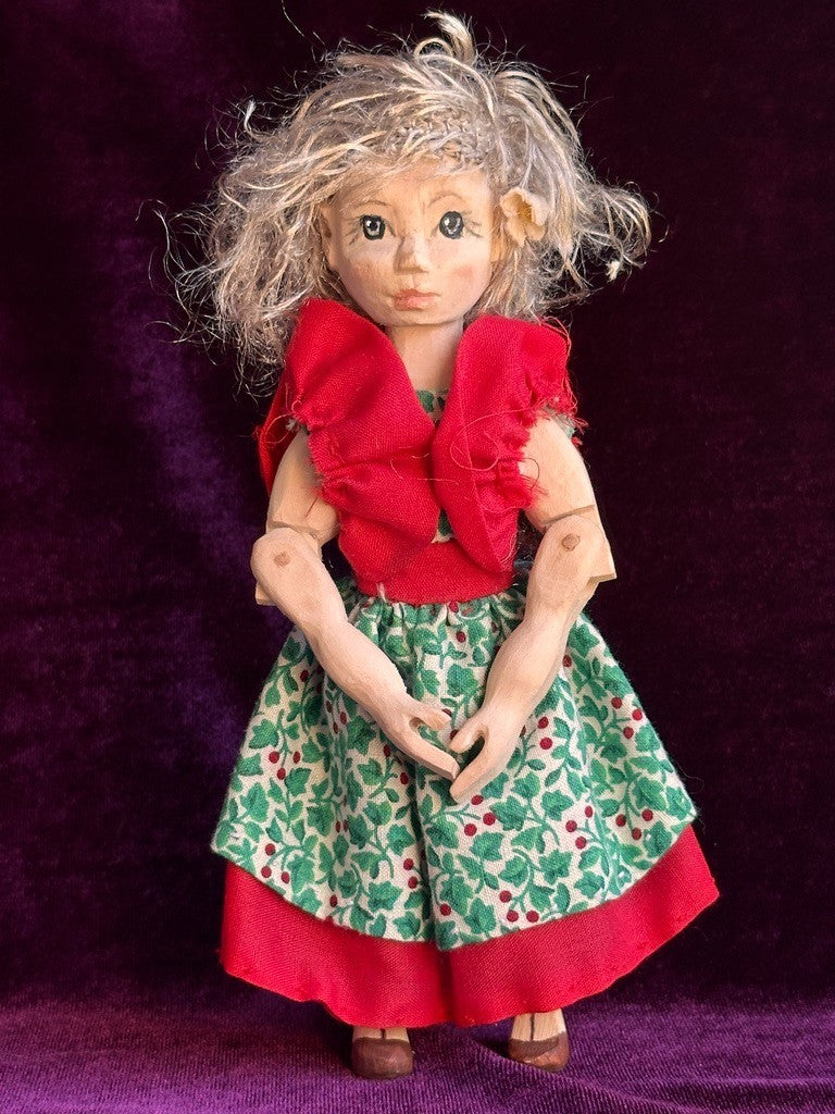 Collectible Handcarved 6.5" Wooden Hitty Friend Girl Doll By Artist Connie Hardt