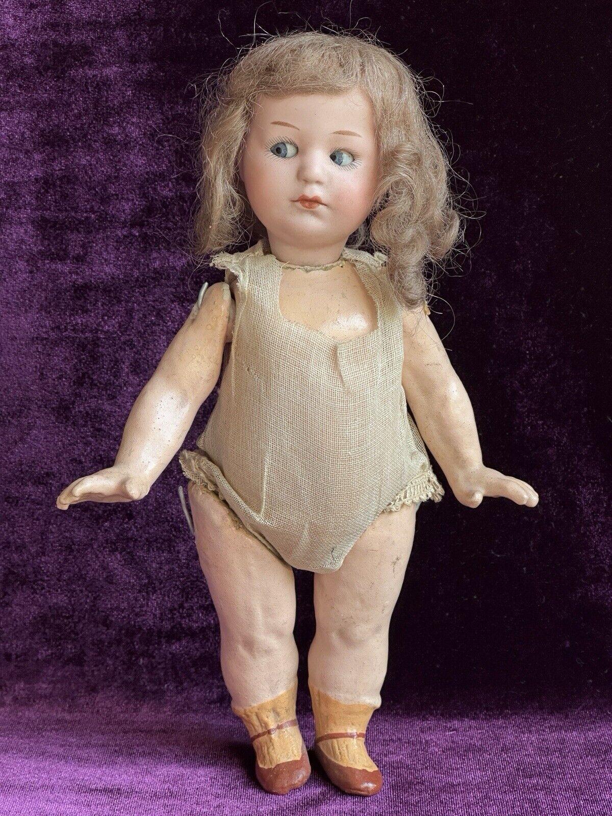 Rare Antique German 9” Gebruder Heubach 8420 Side Glancing Eyes Bisque Doll