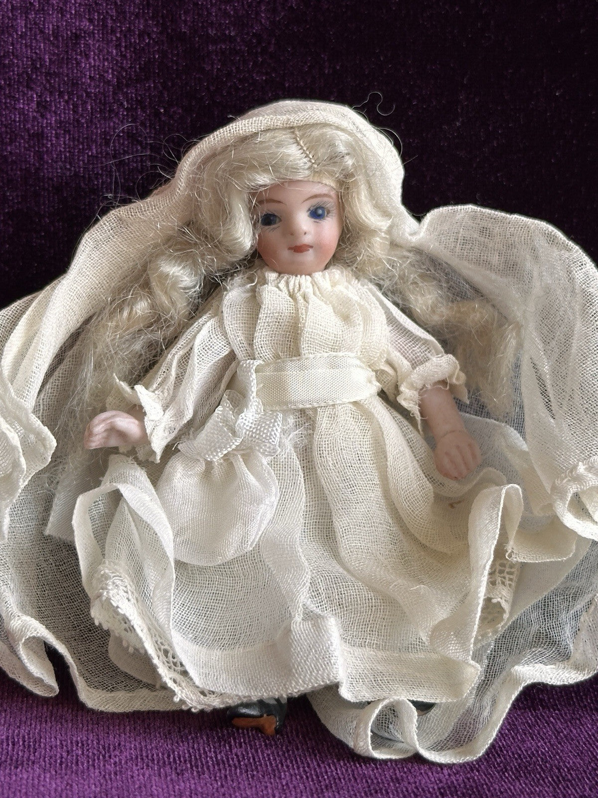 Antique French 3.5” All Bisque Tiny Mignonette Doll