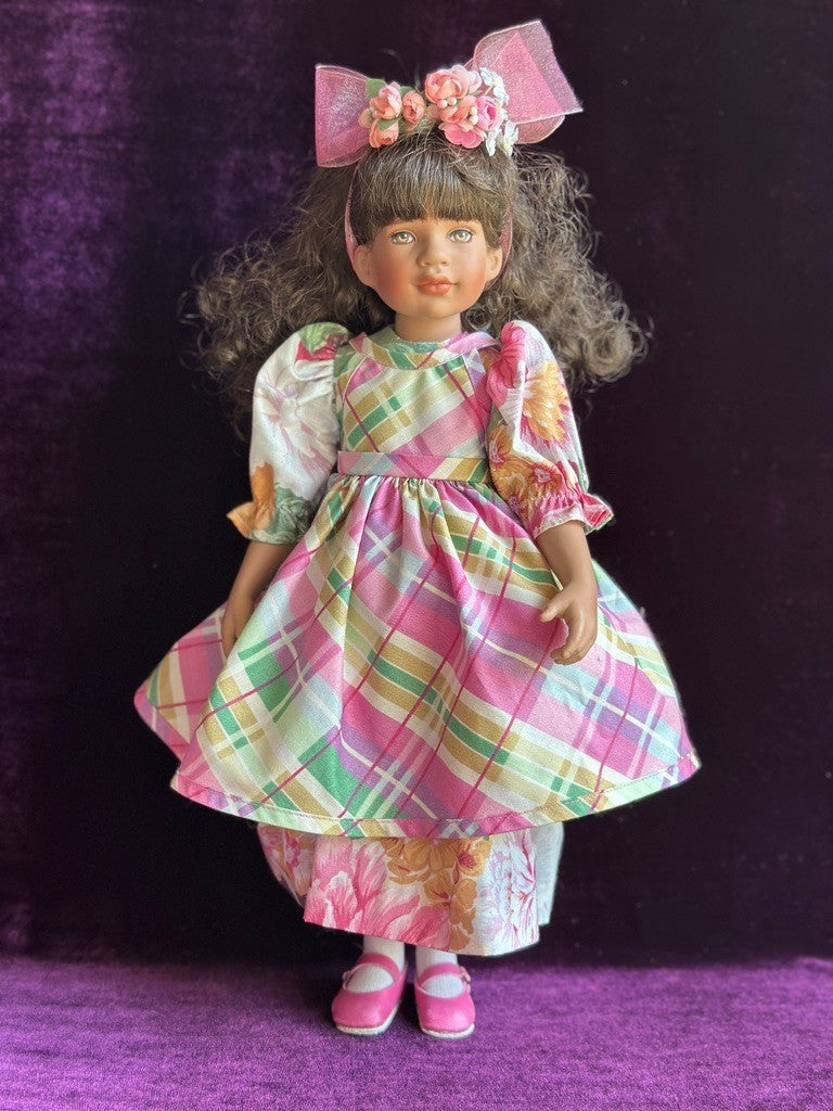Collectible Robert Tonner 15" Little Miss Muffet Nina Vinyl Doll LE 500