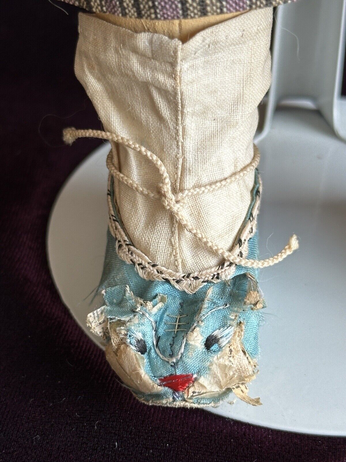 Antique Chinese Oil Painted Martha Chase Style FIve Finger Ching Mission Doll