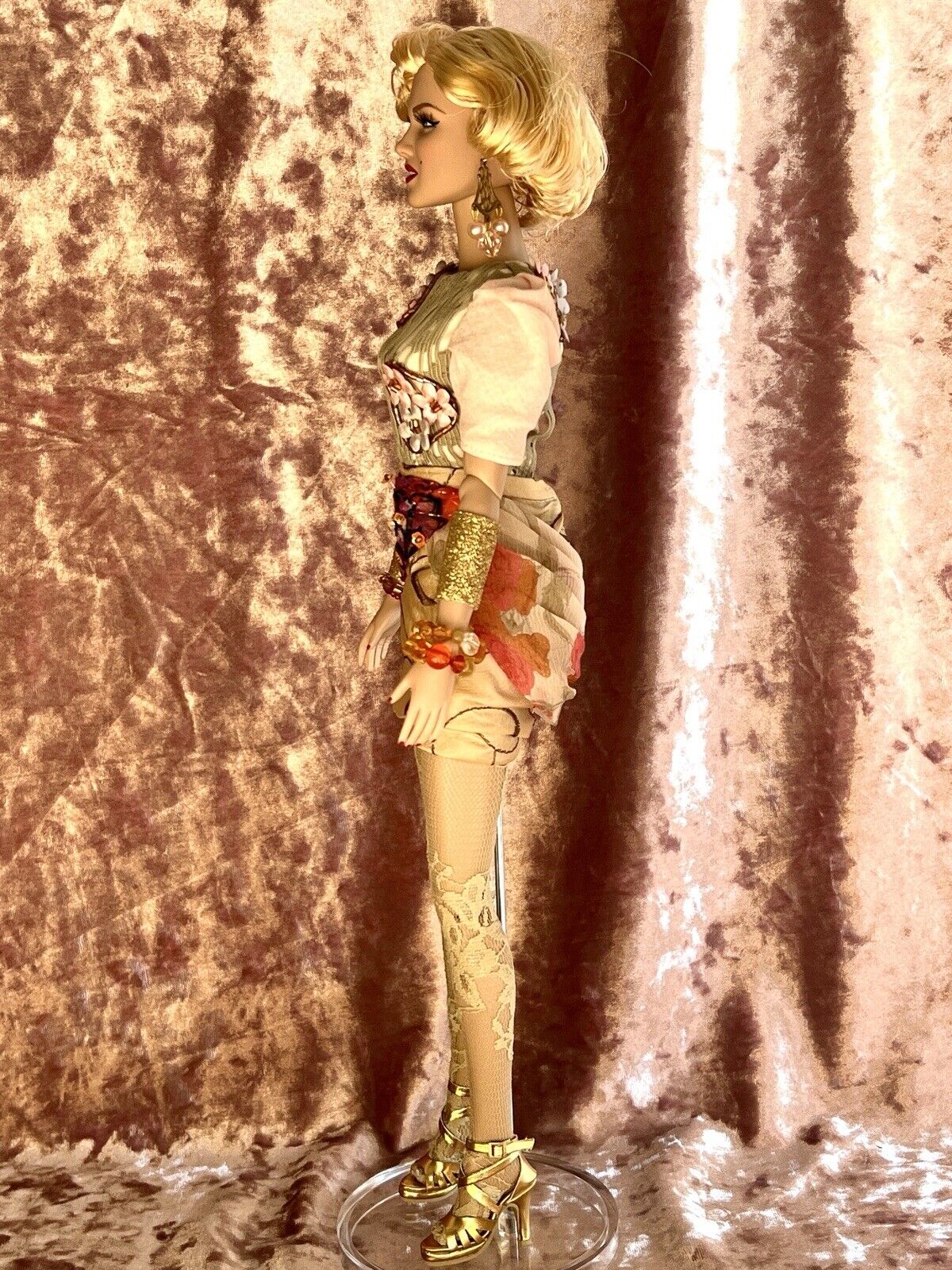 Collectible Tonner Marilyn Monroe Animal Magnitism Redressed Fashion Doll