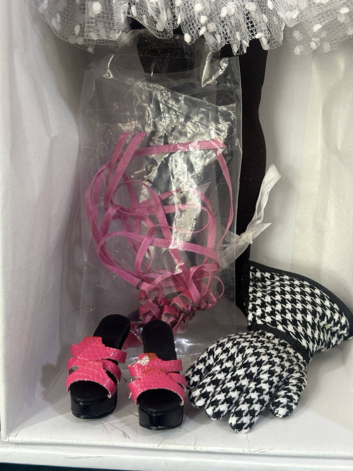 Madame Alexander Styled By Jason Wu “Bon Bon” Neo Cissy BJD Fashion Doll Box/Tag