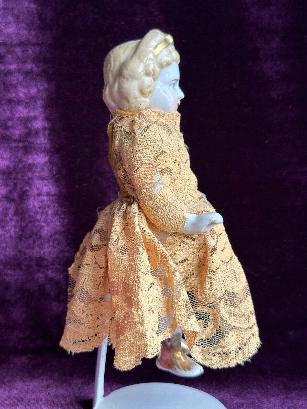 Rare Antique German 6.75” Frozen Charlotte Painted Gold Molded Bow Doll