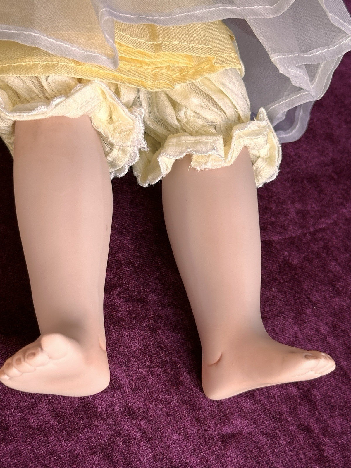 German 31” Hildegard Gunzel Wax Over Porcelain Imogene Doll NIB LE USA 25