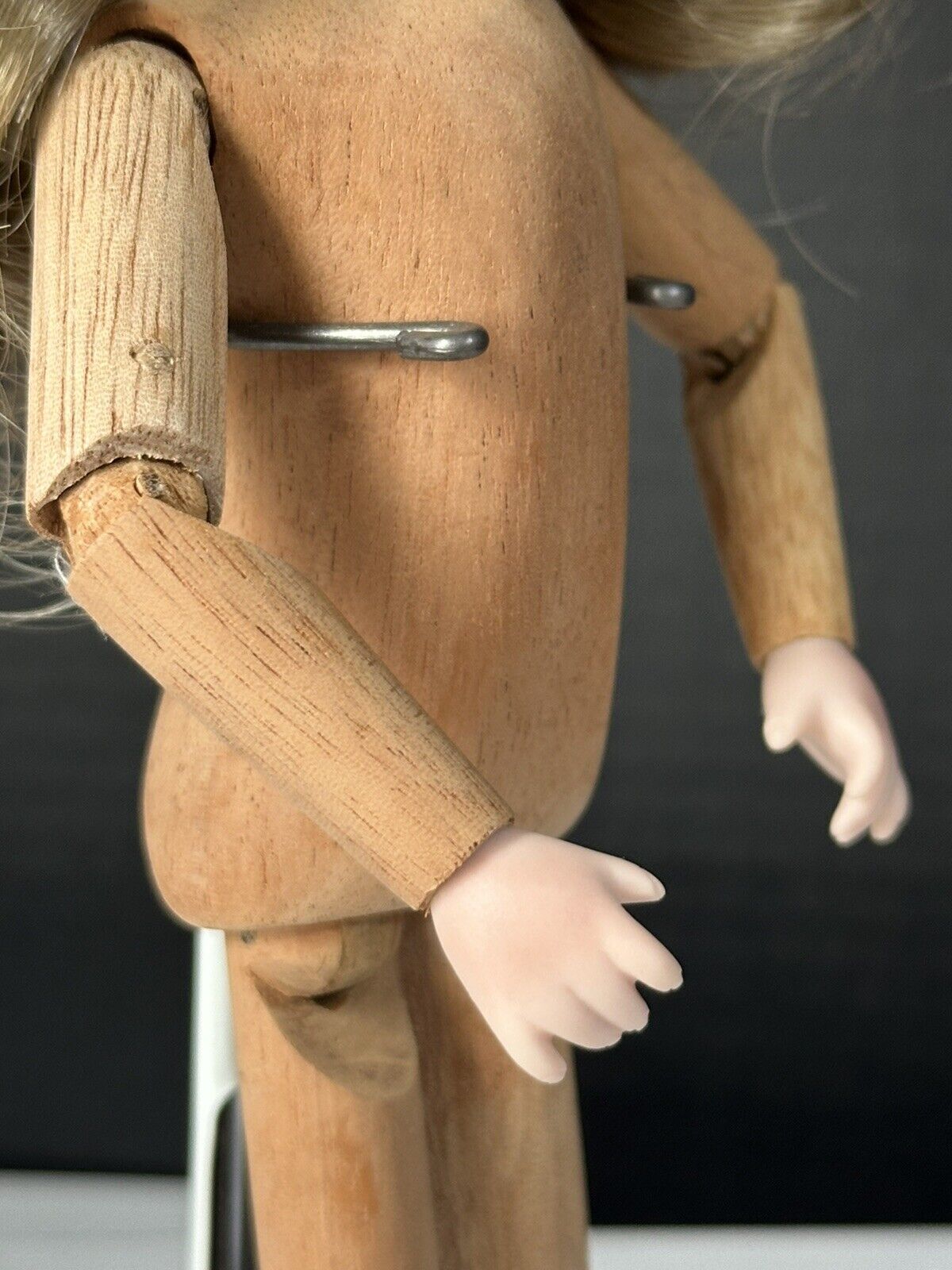 LE 175 Wendy Lawton “Secret Garden” Wooden Jointed & Porcelain 9” Doll Tag