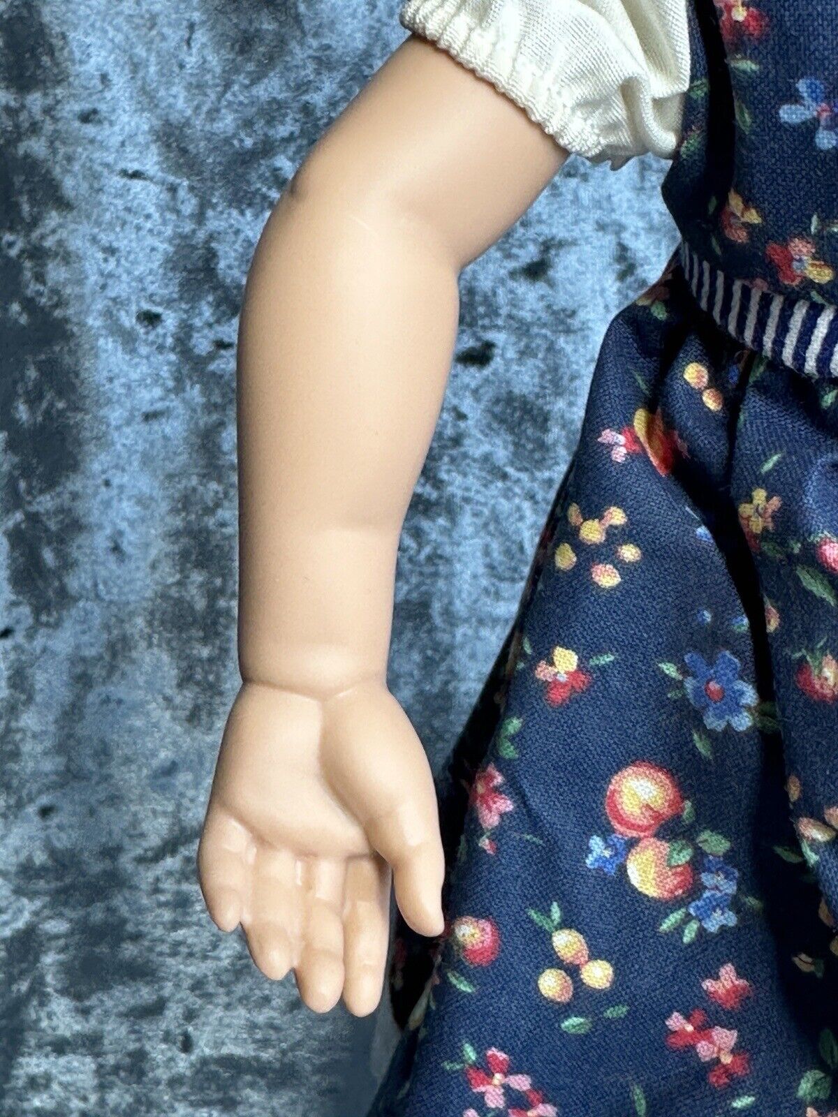 Collectible 12” Kish & Co Helen Kish Goldilocks Vinyl Doll LE 750