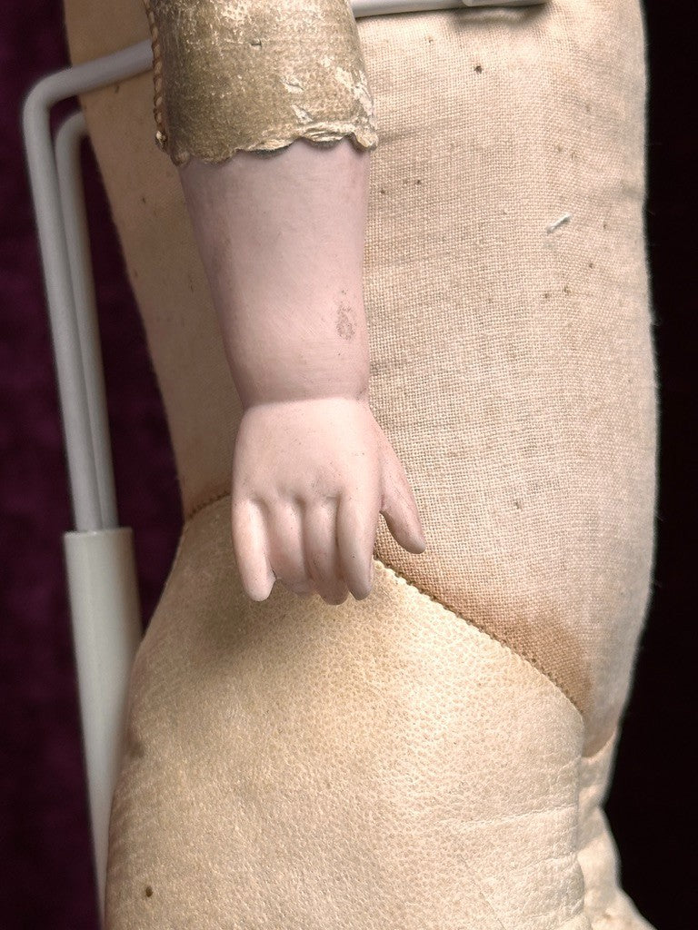 Early Antique German 20.5” Simon Halbig 939 Bisque Shoulder Head Leather Doll