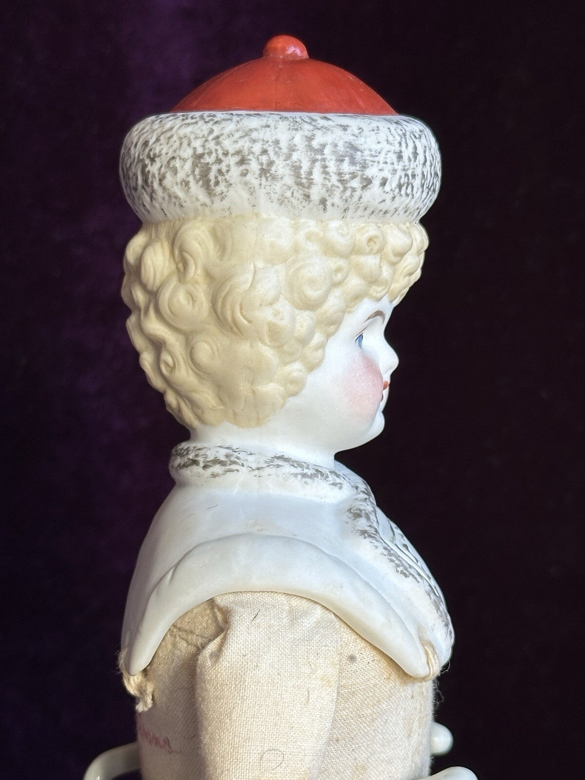 Rare Vintage Reproduction of Antique German 12.5” Hertwig Parian Doll Molded Hat