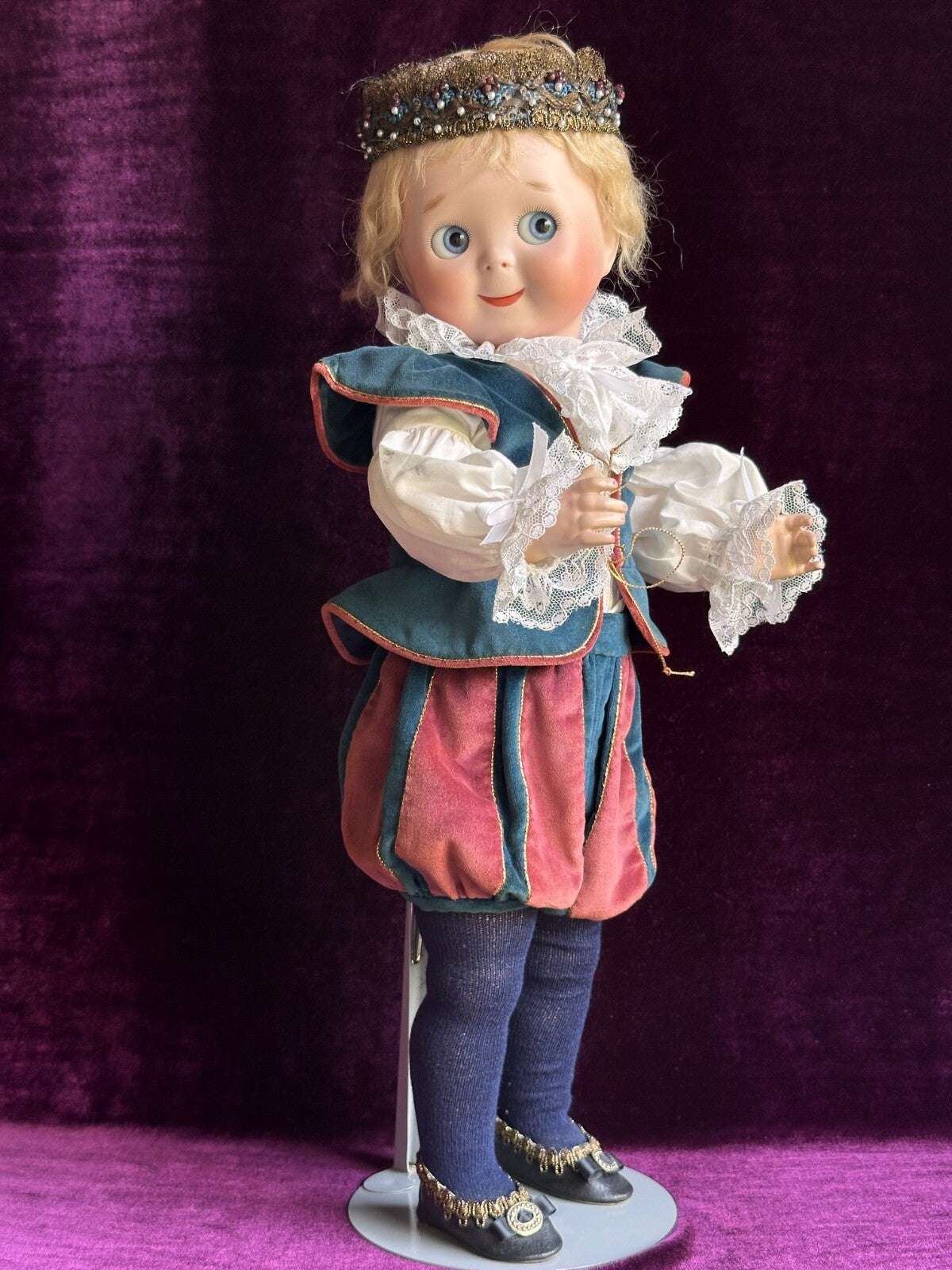 Porcelain Composition 20” Reproduction of Antique JDK Kestner Googly 221 Doll
