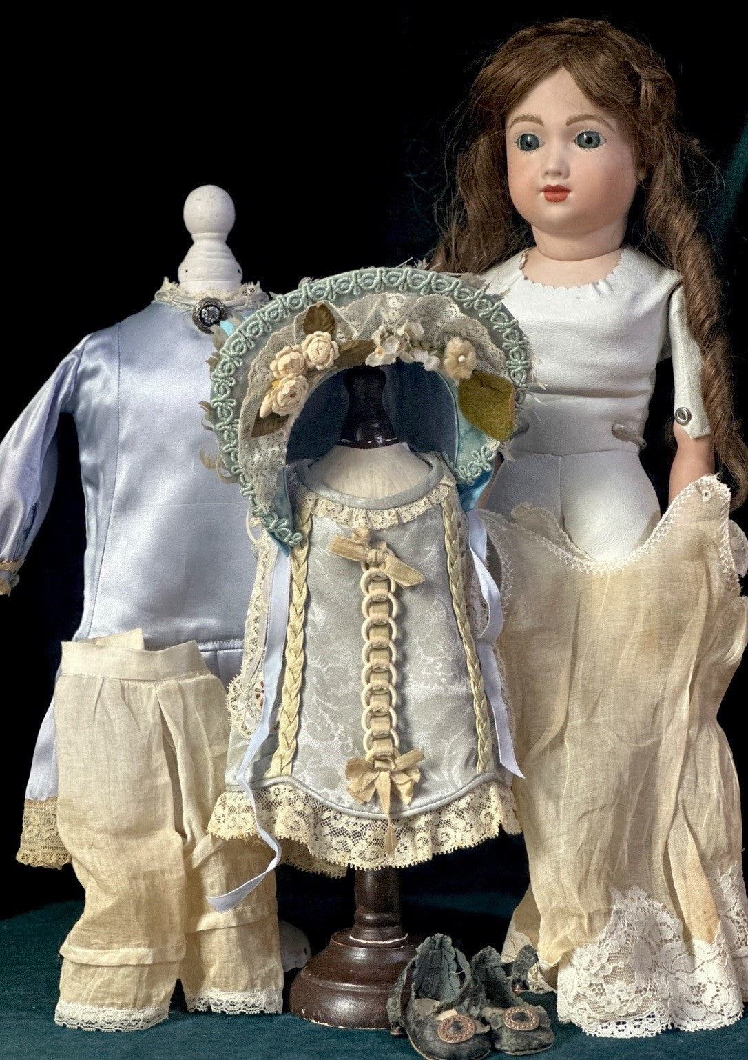 Vintage Reproduction of Antique French Andre Thuillier A.T. 18” Doll