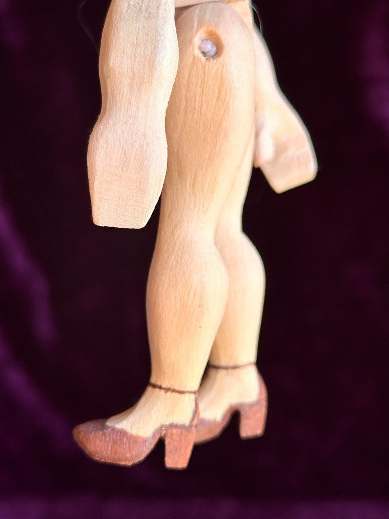 Collectible Handcarved 6.5" Wooden Hitty Friend Girl Doll By Artist Connie Hardt
