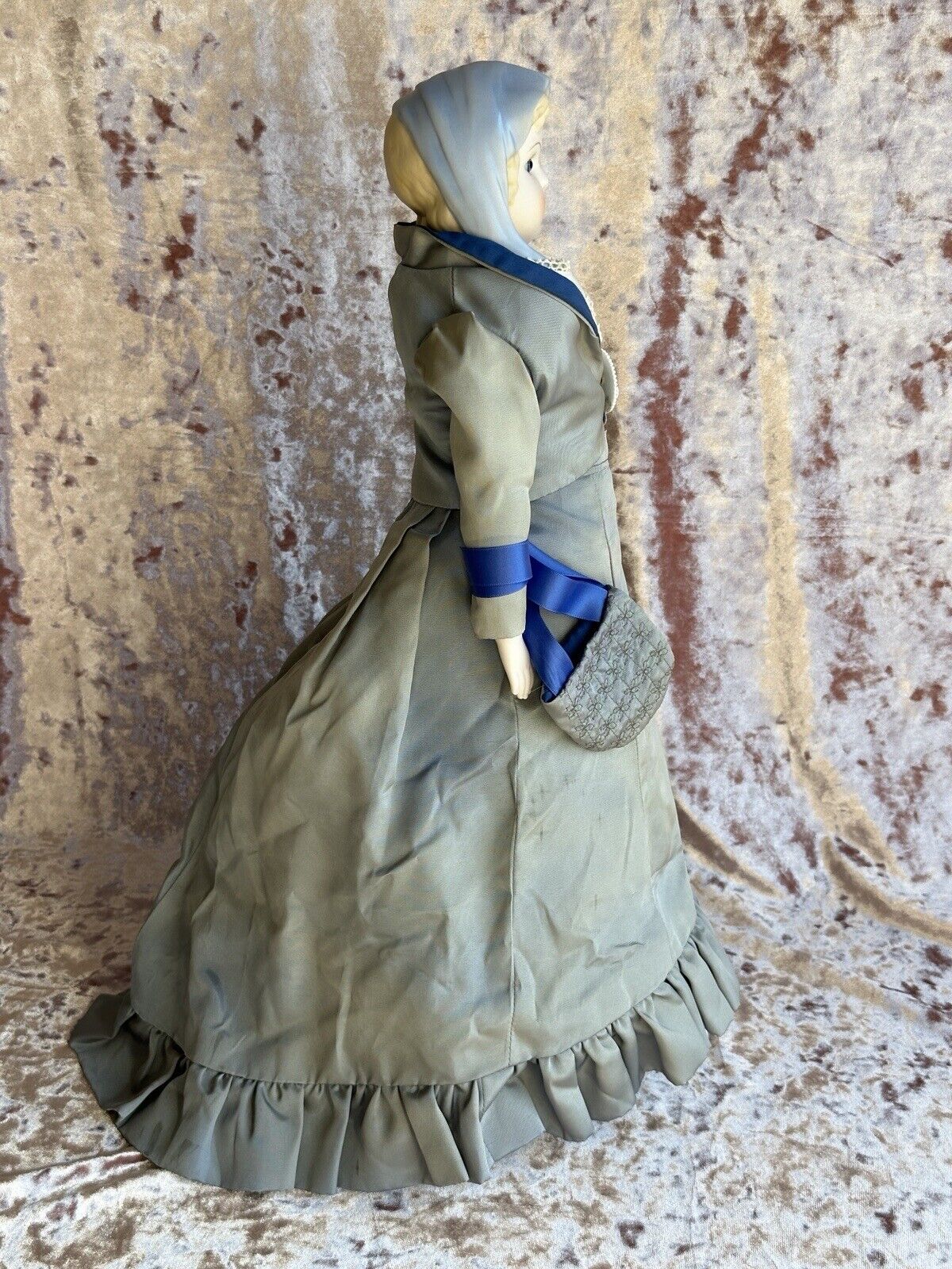 Vintage Emma Clear Queen Louise Blue Scarf Parian Lady Bisque Doll Glass Eyes