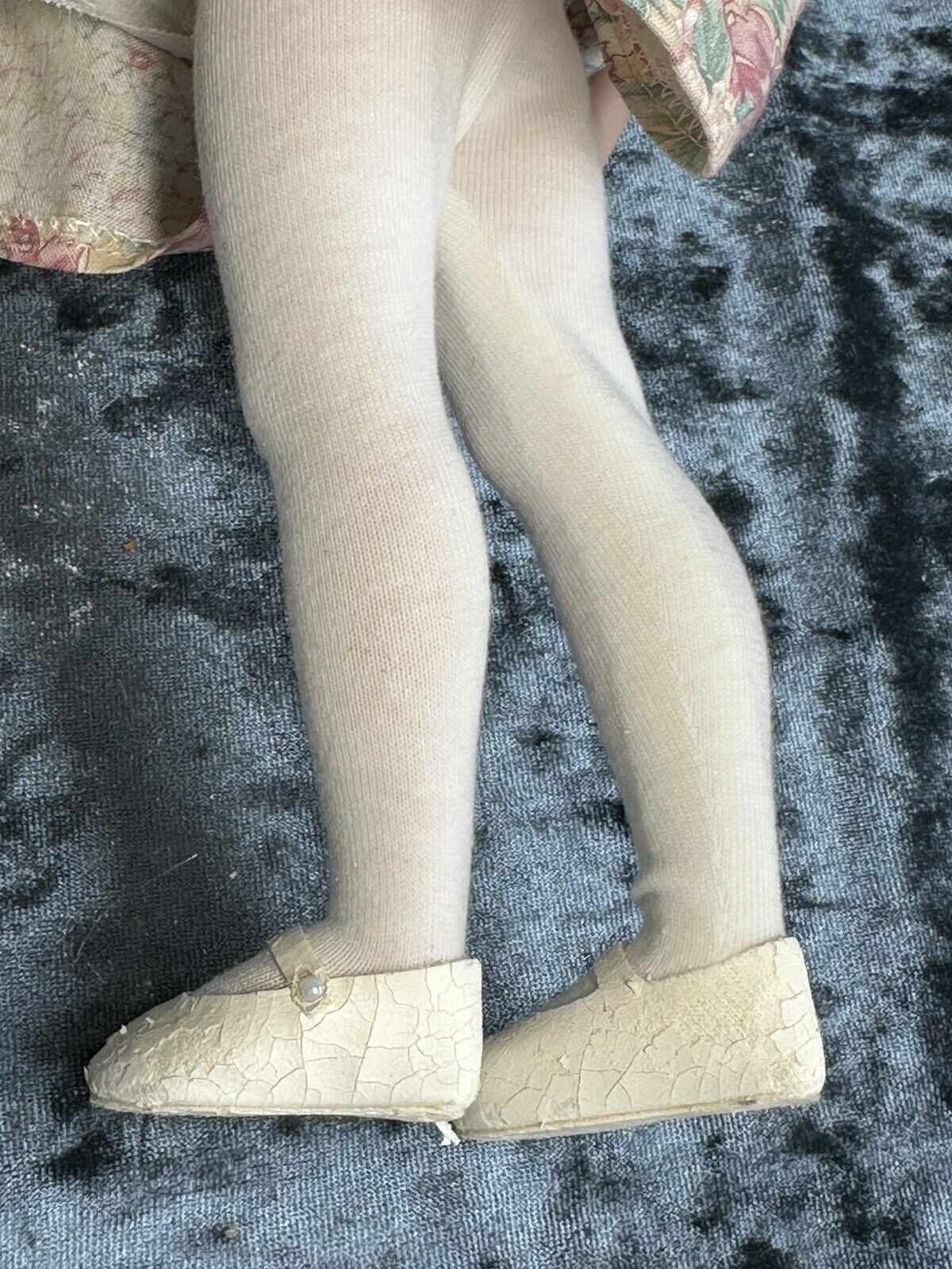 Collectible Vinyl 10.5” Kelsey Doll By Helen Kish LE 1500