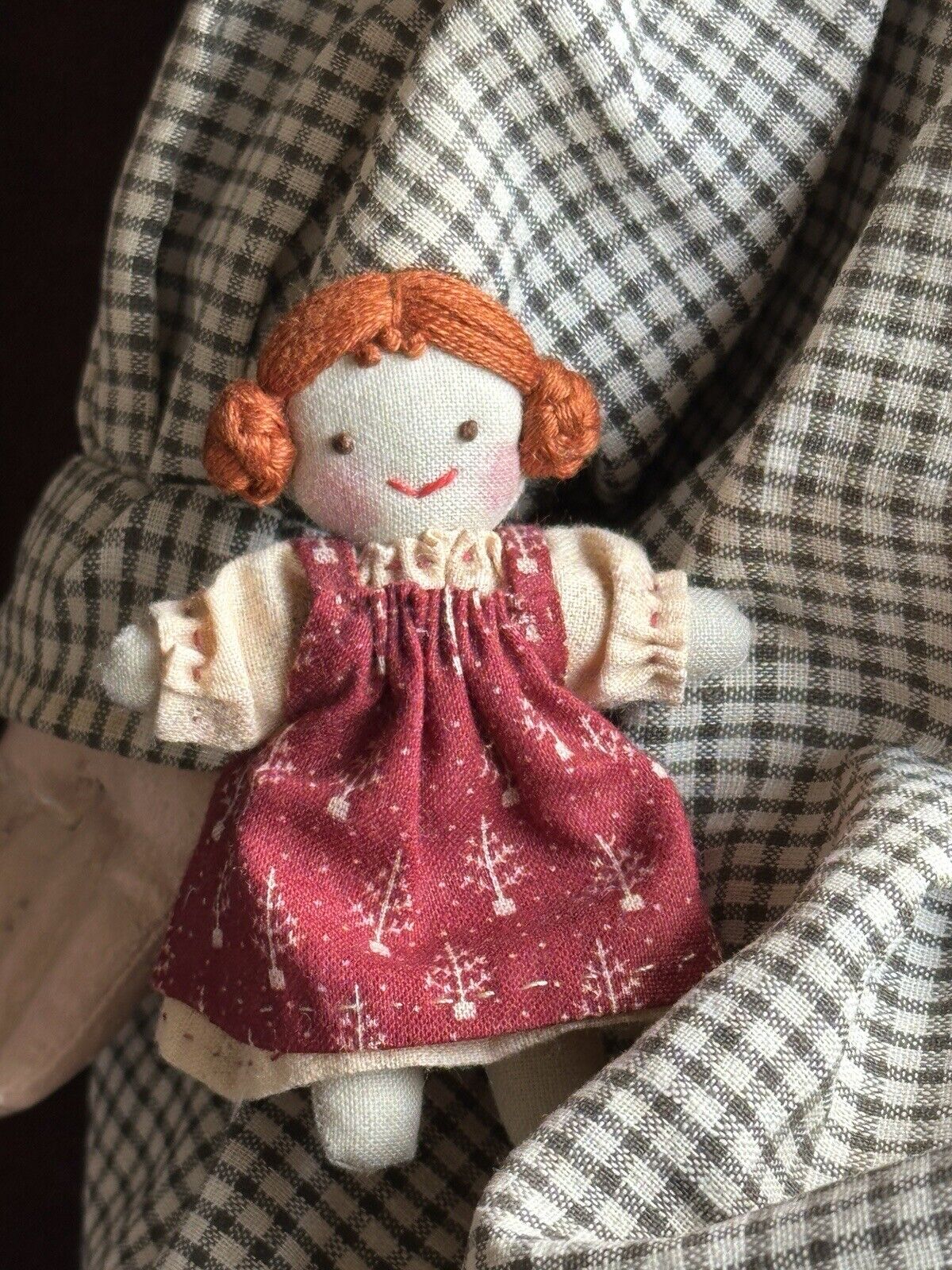 Vintage 18” Cloth Artist Reproduction of Antique Izannah Walker Victoria Doll