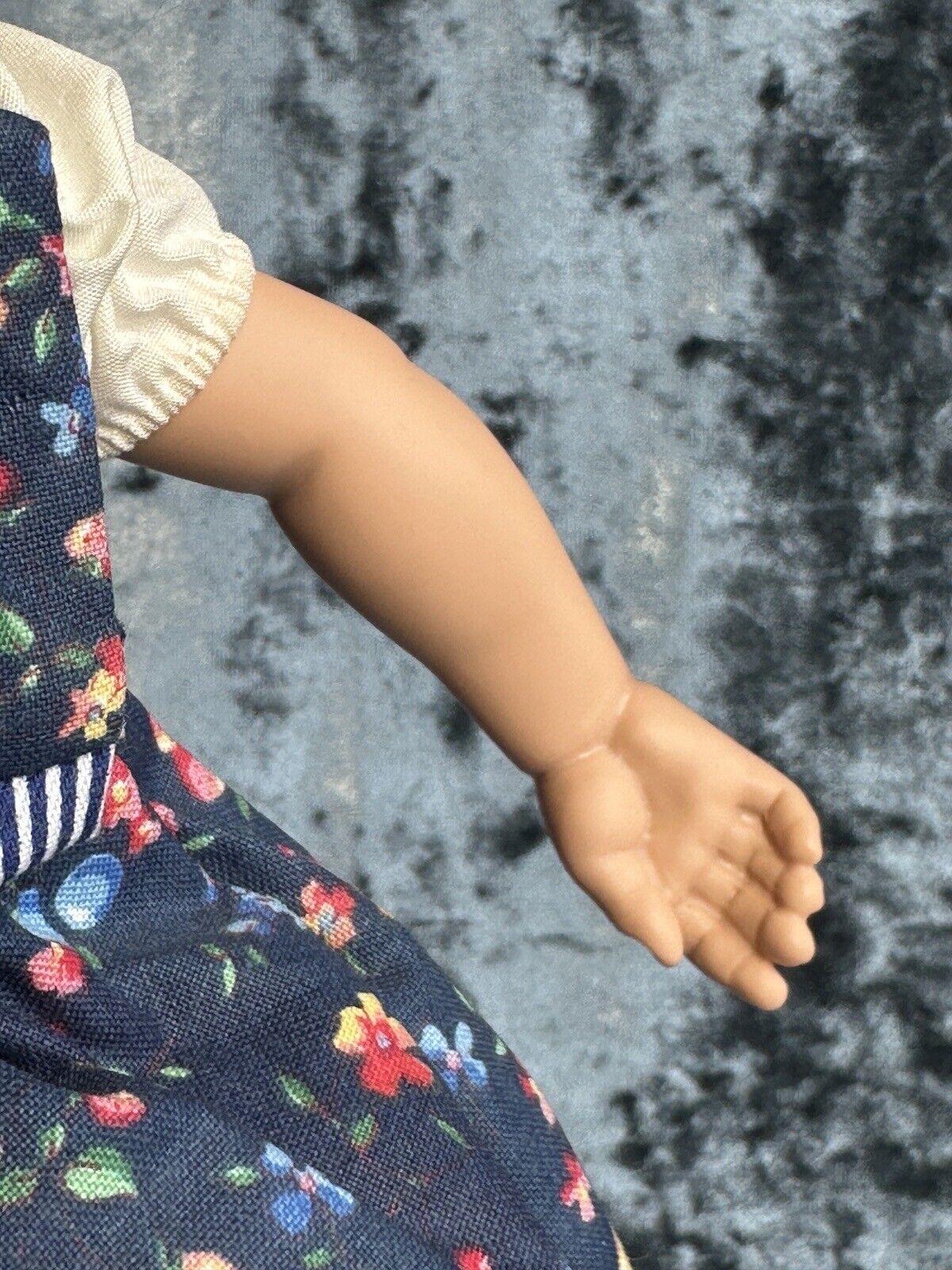 Collectible 12” Kish & Co Helen Kish Goldilocks Vinyl Doll LE 750