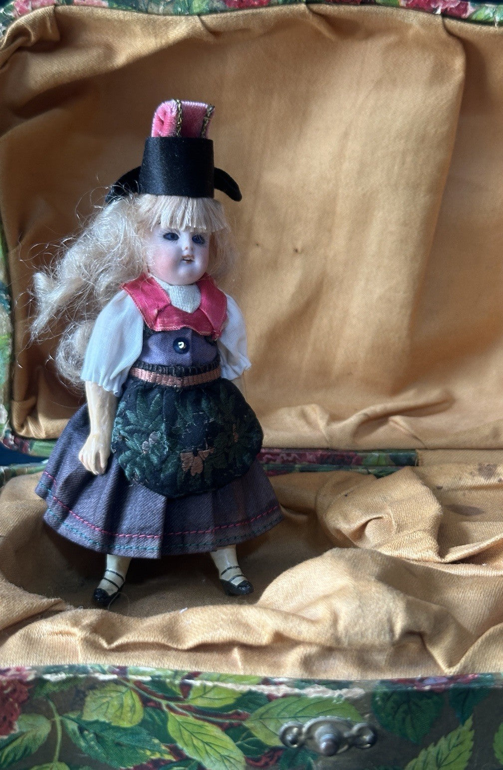 Antique German 4 3/4” Mignonette Doll Bisque Head Composition Body