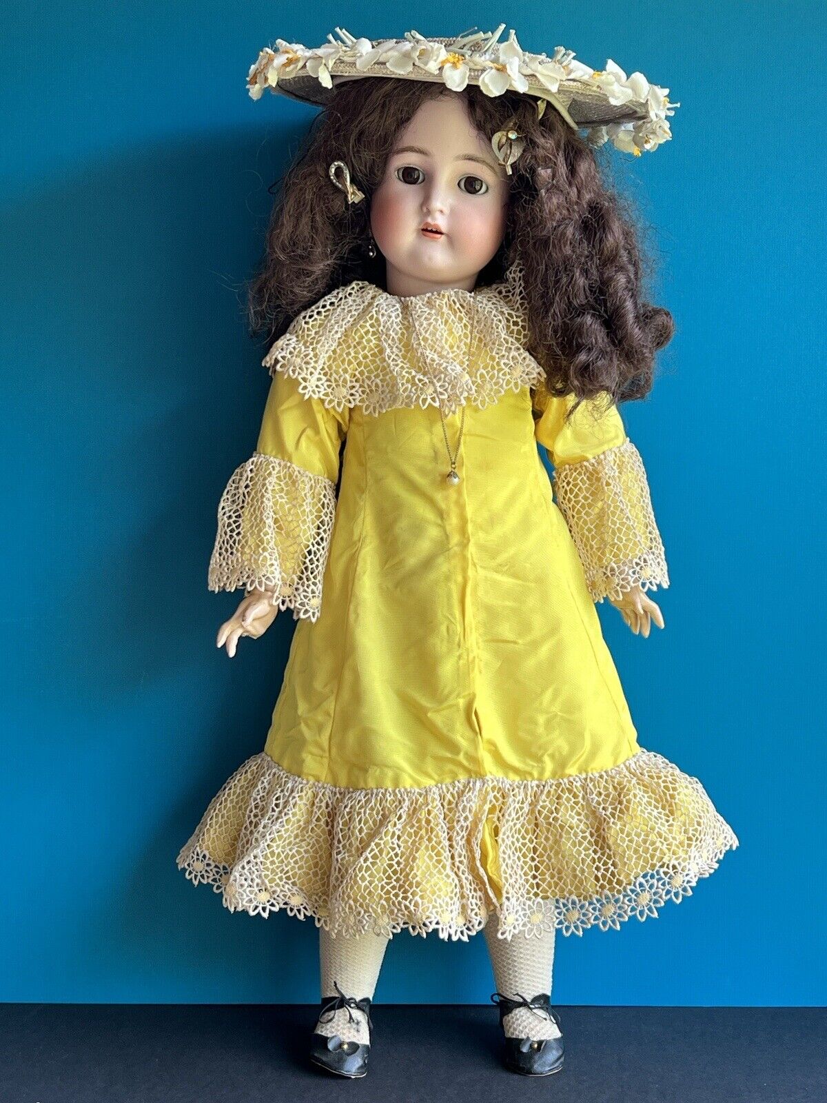 Antique German 28” Simon Halbig Kammer Reinhardt 76 Bisque Head Doll