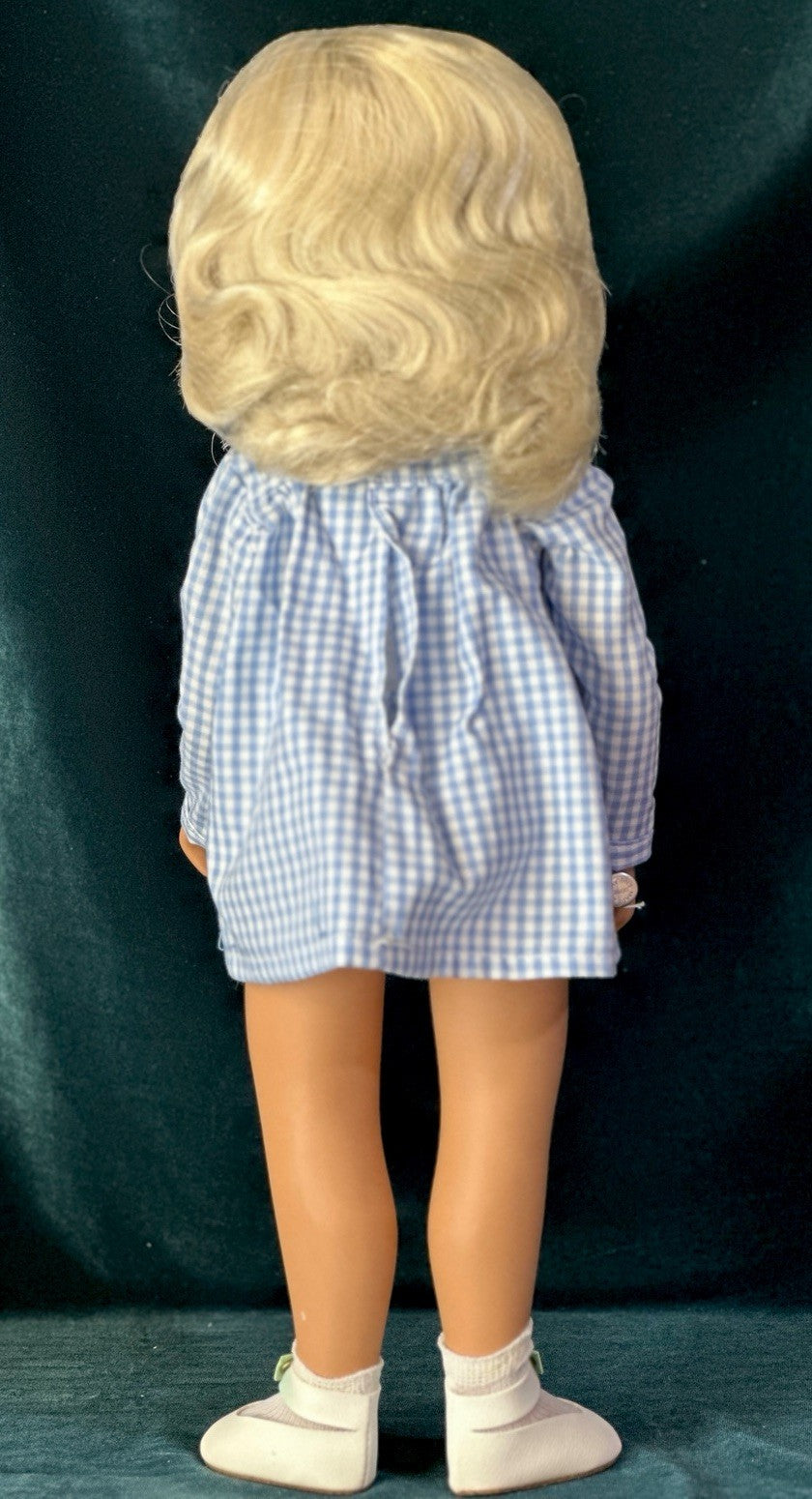 Collectible England Vinyl Sasha Blonde Gingham 107 Girl Doll Box/Tag