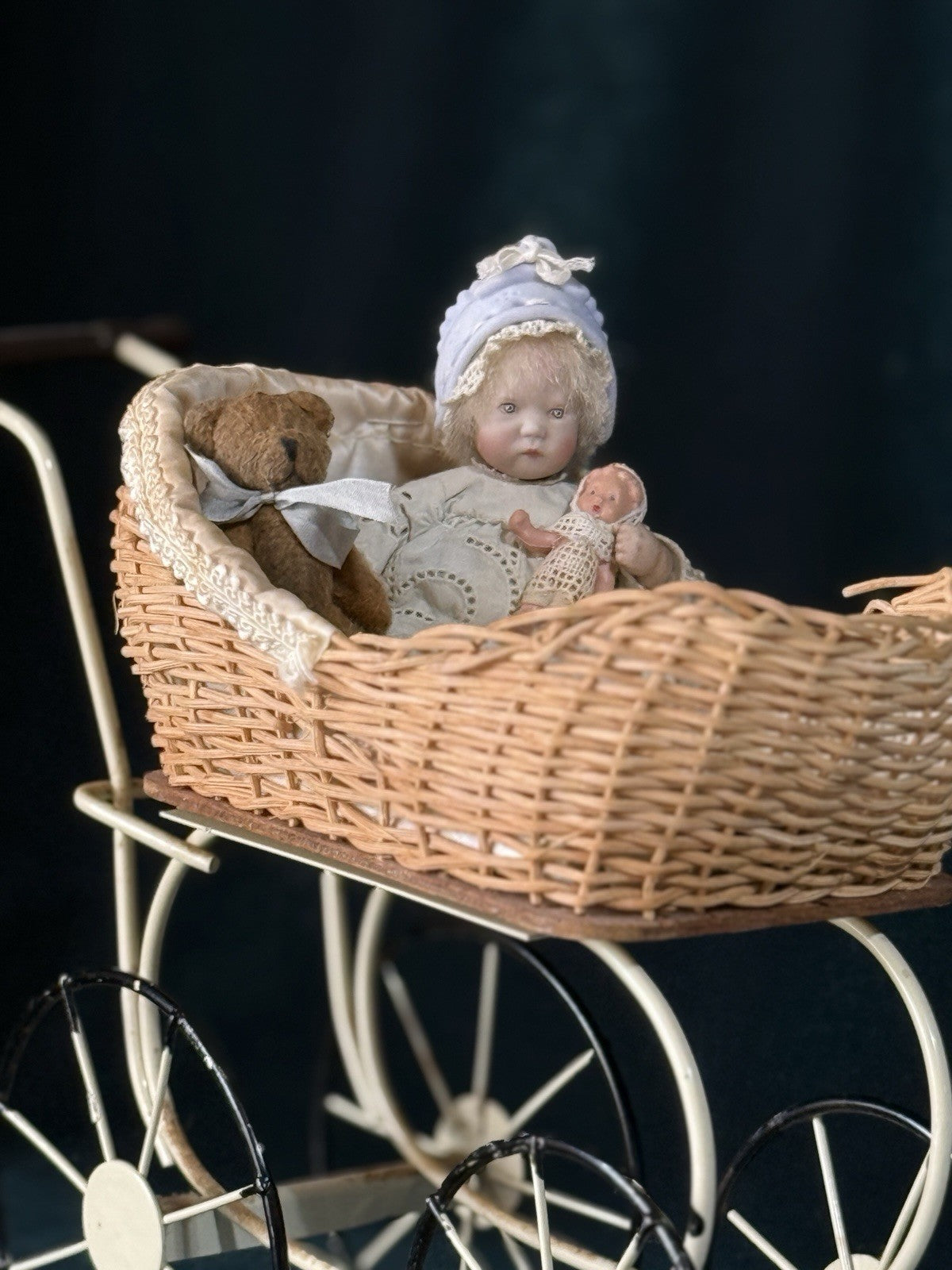 Rare All Porcelain Annette Himstedt 5” Doll “Mili” Winzlingen Collection