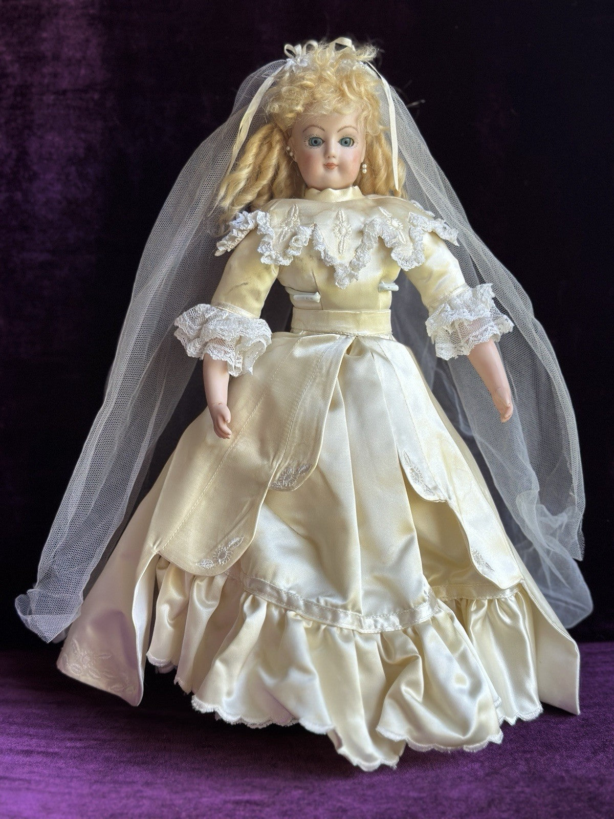 Vintage Porcelain 15” Reproduction of Antique French Gaultier Fashion Bride Doll