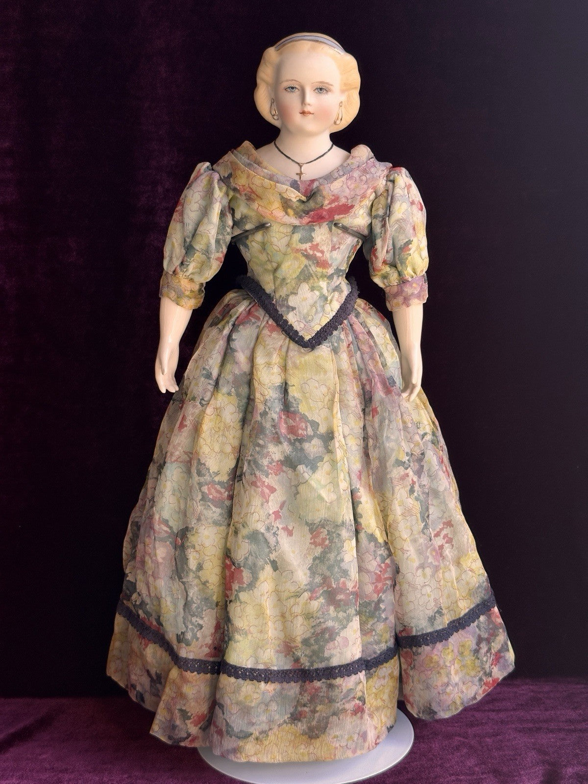 Vintage 1957 18” Reproduction of Antique German China Parian Fashion Doll