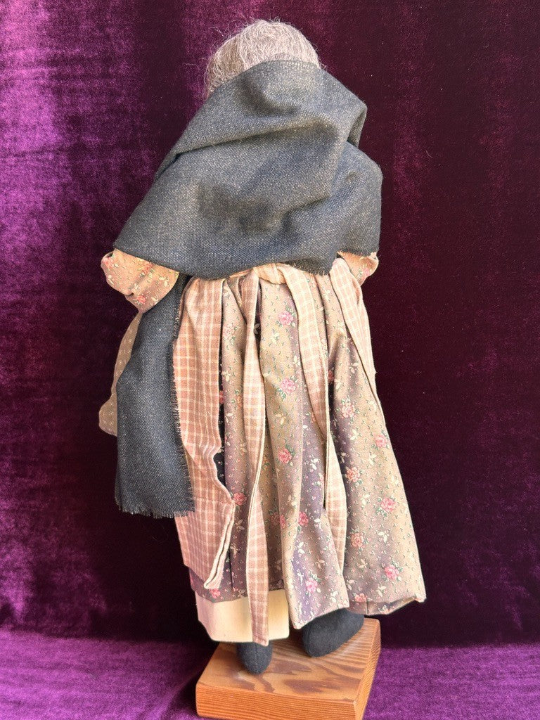 Vintage NIADA Artist Ellen Turner Cloth Painted Handmade 18.5” Doll with Tag