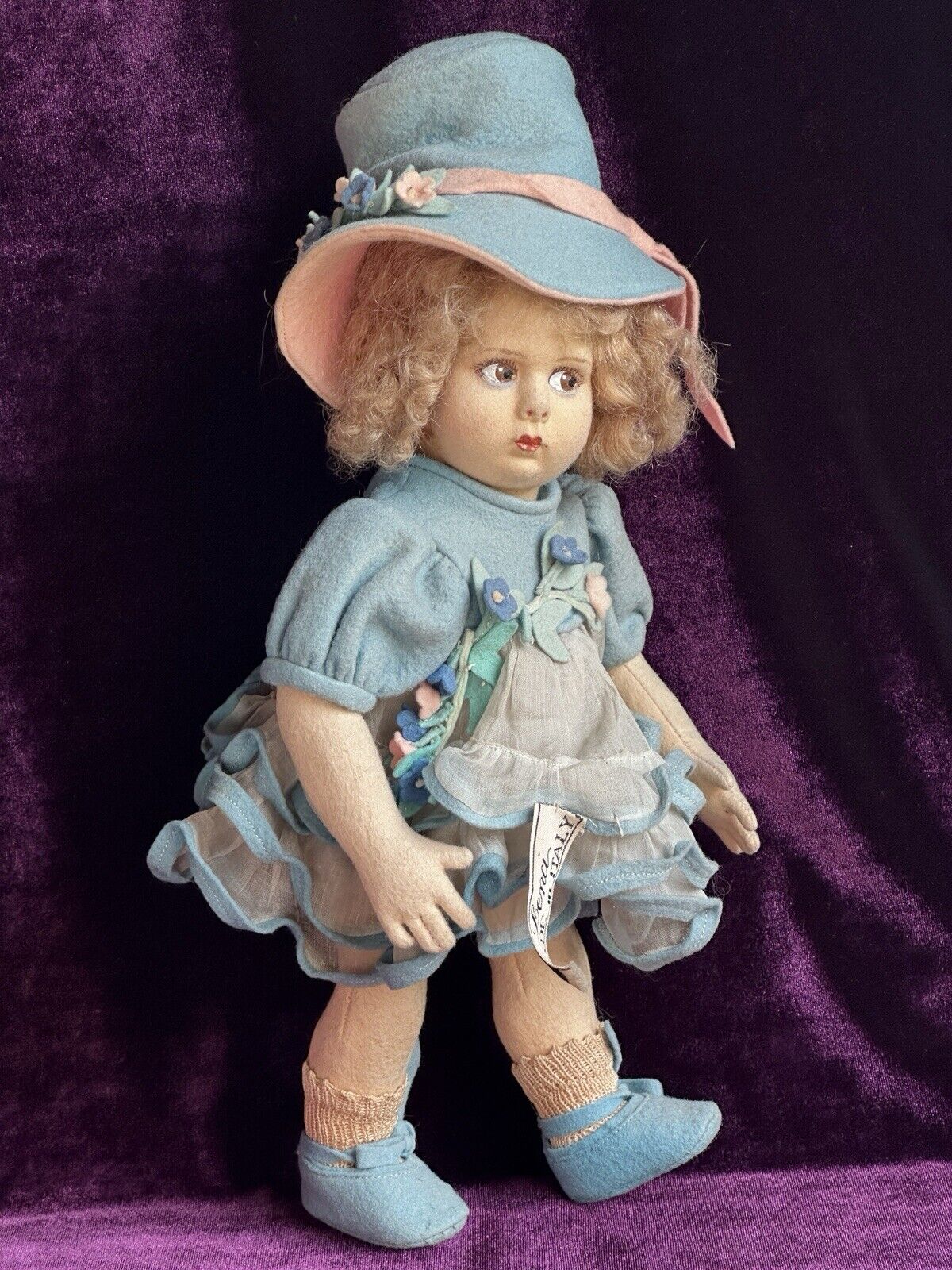 Vintage Italian All Original 12” Lenci 111/2000 Series Felt Cloth Doll Tagged