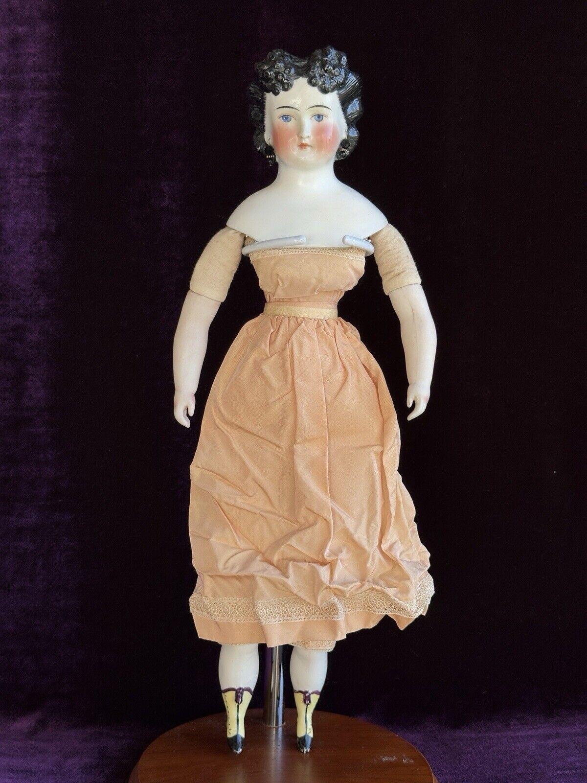 Rare Antique German 17.5” Countess Dagmar Style Brunette China Head Doll