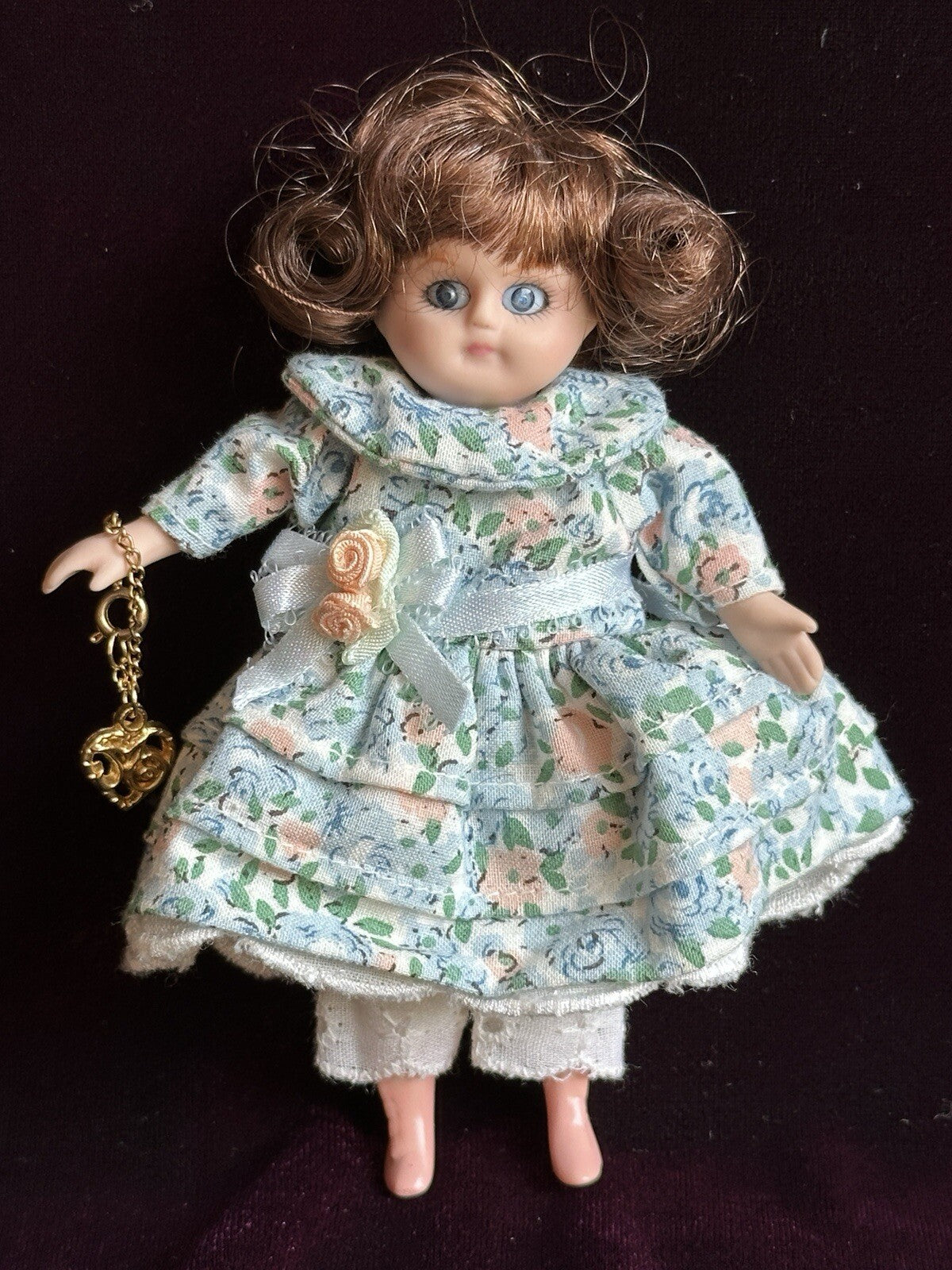 Lot of 10 Collectible Porcelain Dolls. Miniature Dolls by Marie Osmond