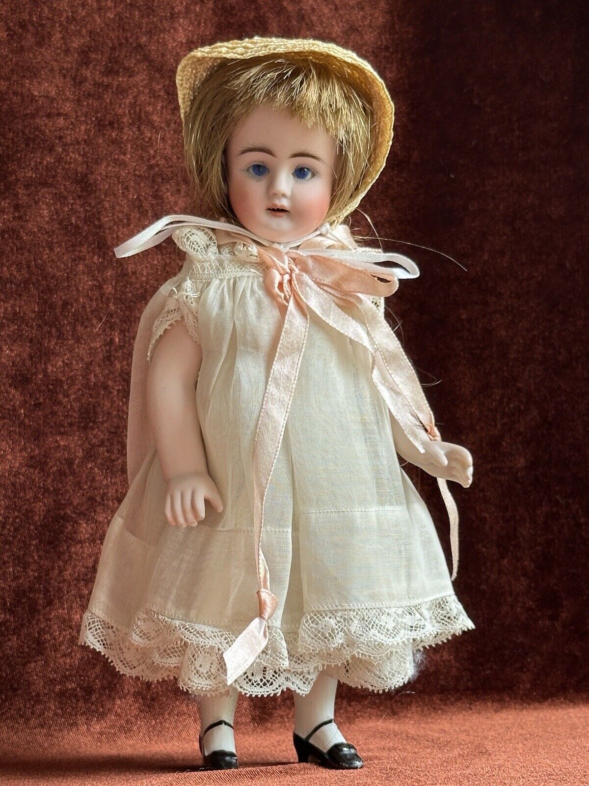 Antique German 8” All Bisque Gebruder Kuhnlenz (?) 49-12 Mignonette Doll