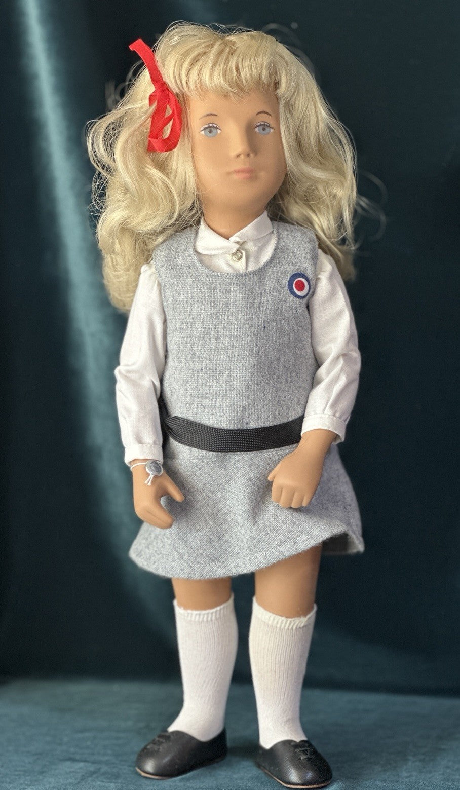 Collectible England Vinyl Sasha Blonde School 114S Girl Doll Box/Tag