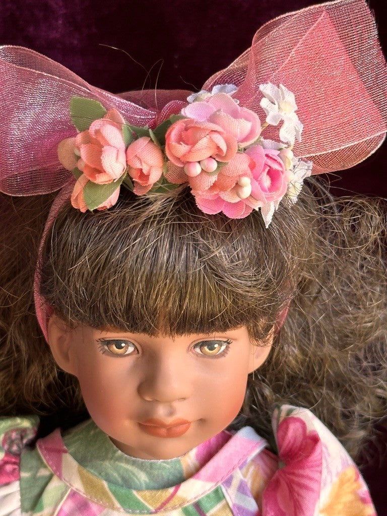 Collectible Robert Tonner 15" Little Miss Muffet Nina Vinyl Doll LE 500