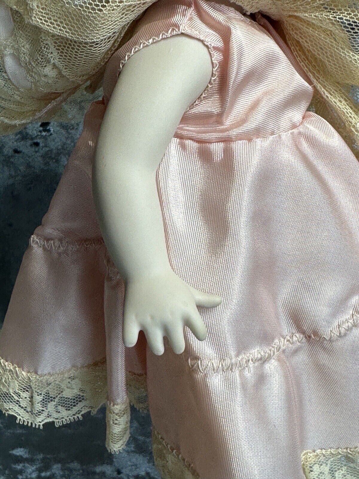 2 Rare Vintage Reproduction of Swaine & Co Porcelain Blue Boy & Pink Girl Dolls
