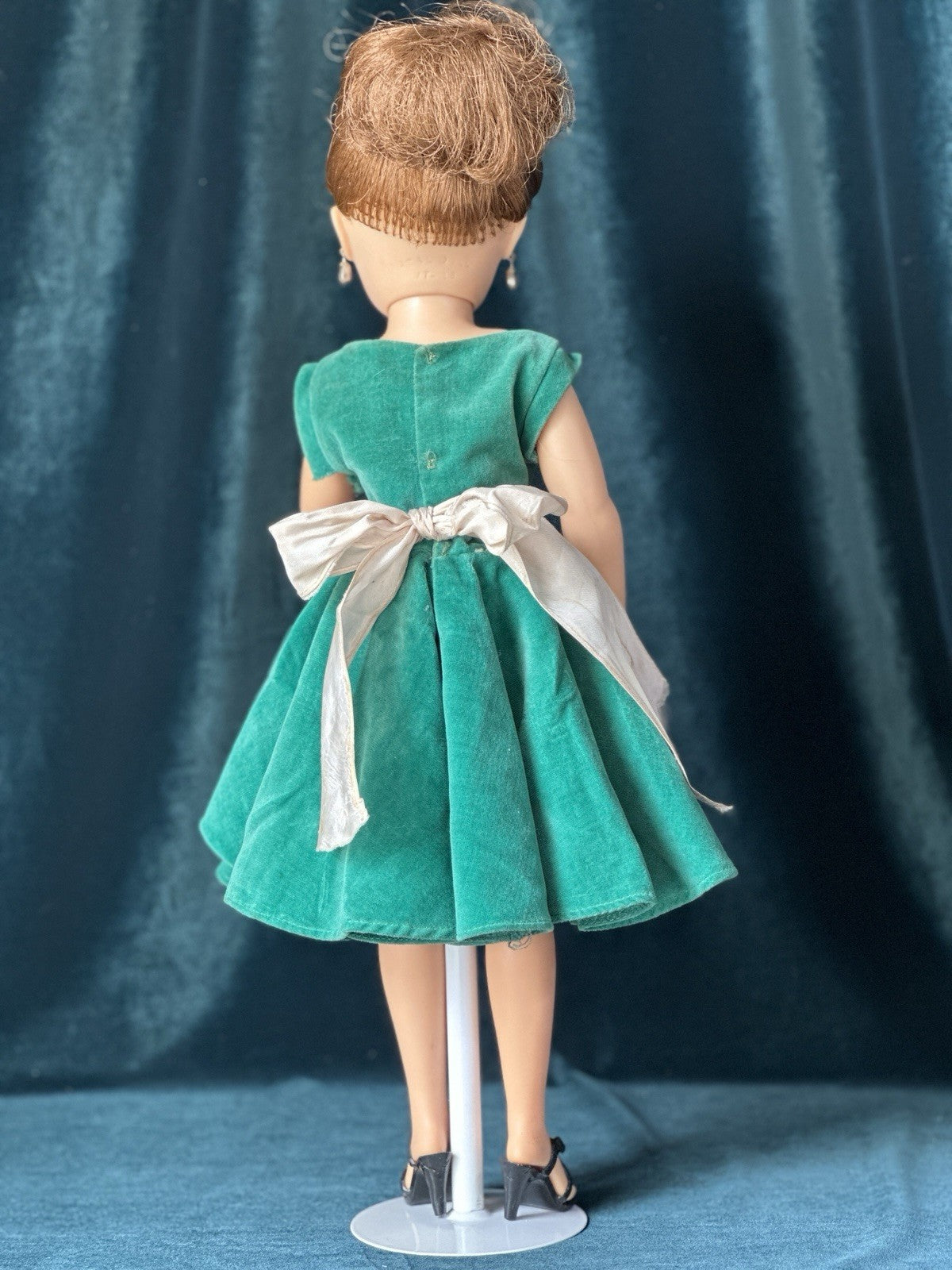 Vintage 1950’s Ideal Miss Revlon Doll 17” VT-18 Original Box