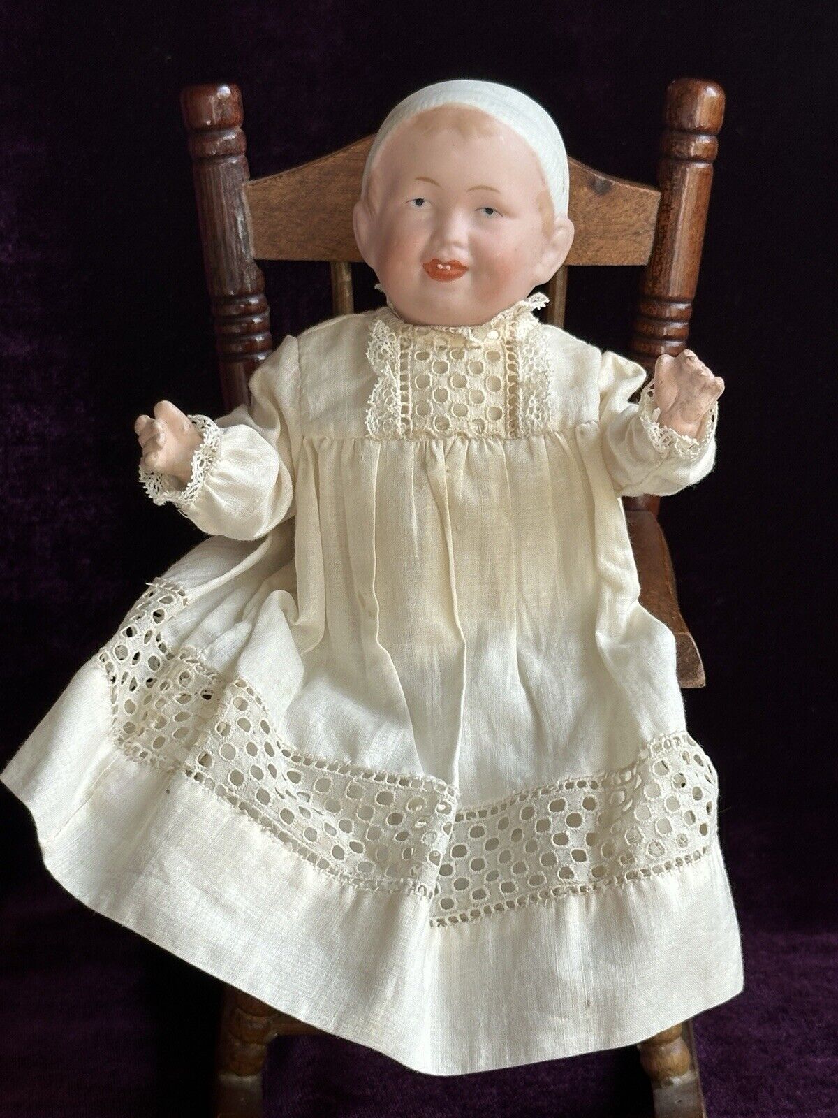 Antique German 8” Theodor Recknagel 28 Bisque Head Molded Hat Girl Baby Doll