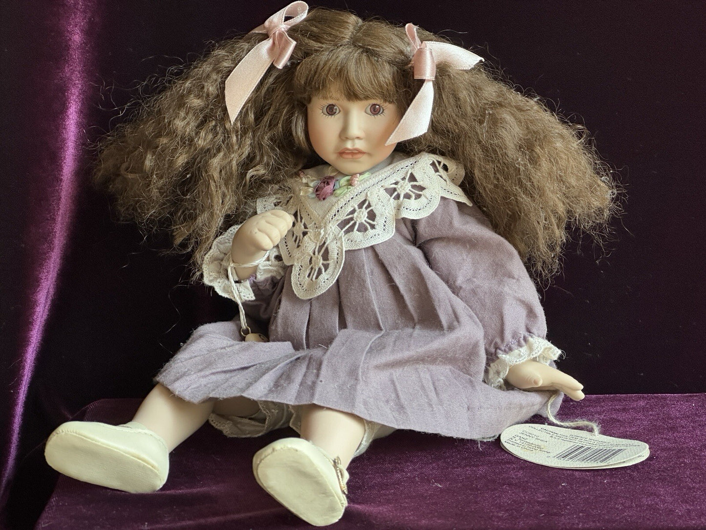 Lot of 10 Collectible Porcelain Dolls. Miniature Dolls by Marie Osmond