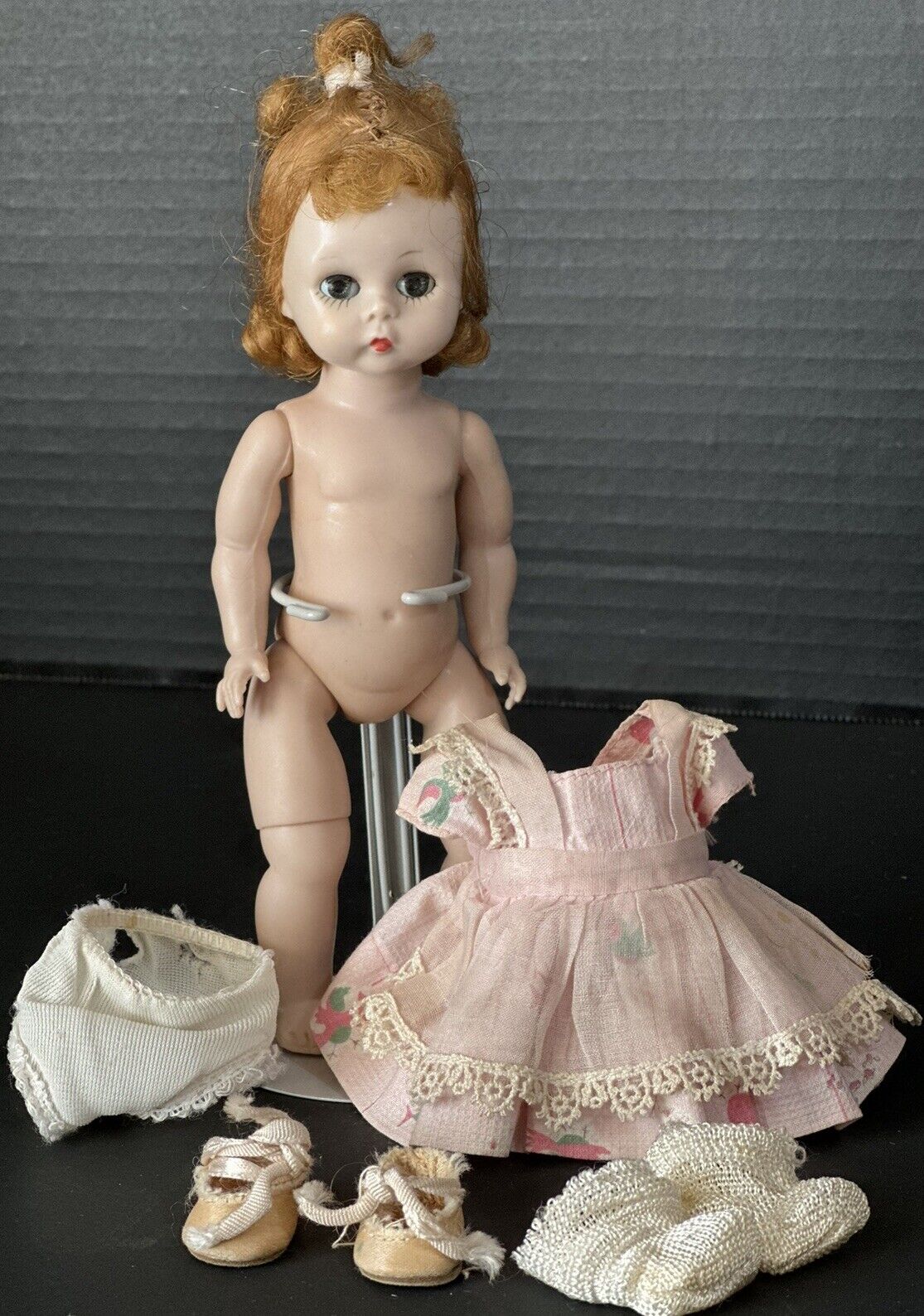 Vintage Madame Alexander 8” Doll Wendy Kin BLW