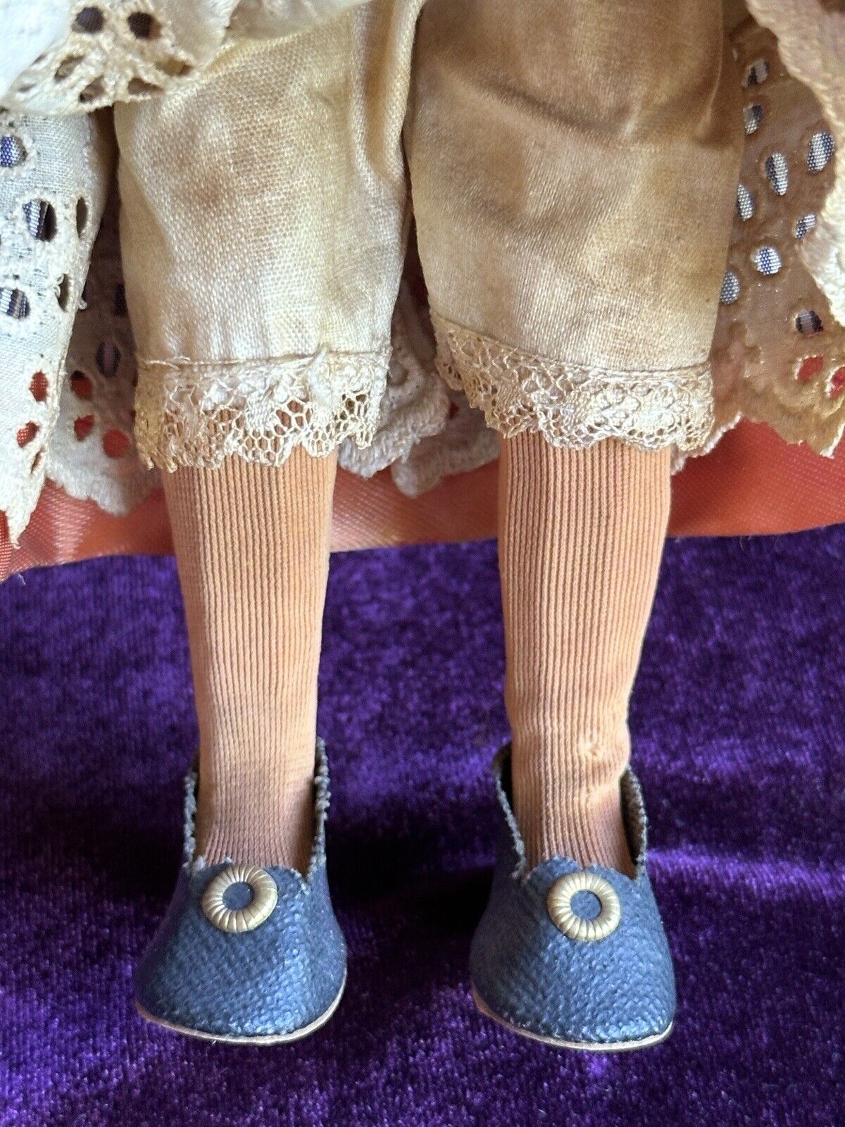 Vintage 10” Swiss Huggler Wood Carved Doll