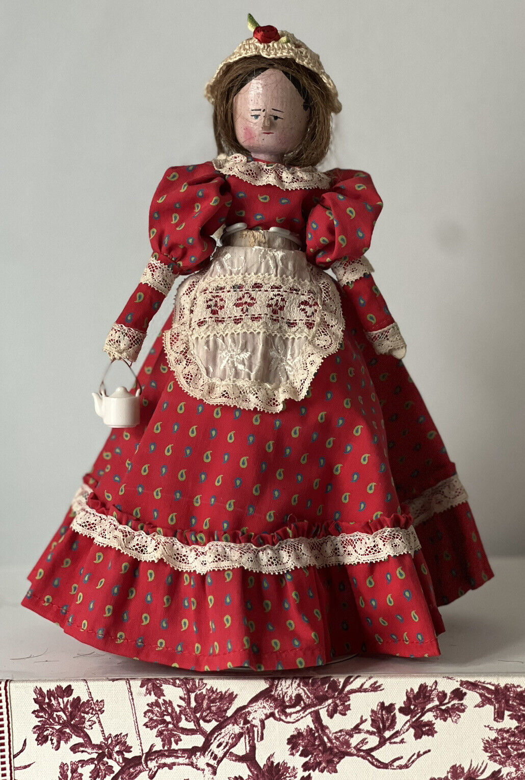Antique German 10” Grodnertal Wooden Peg Jointed Doll Christmas Diorama