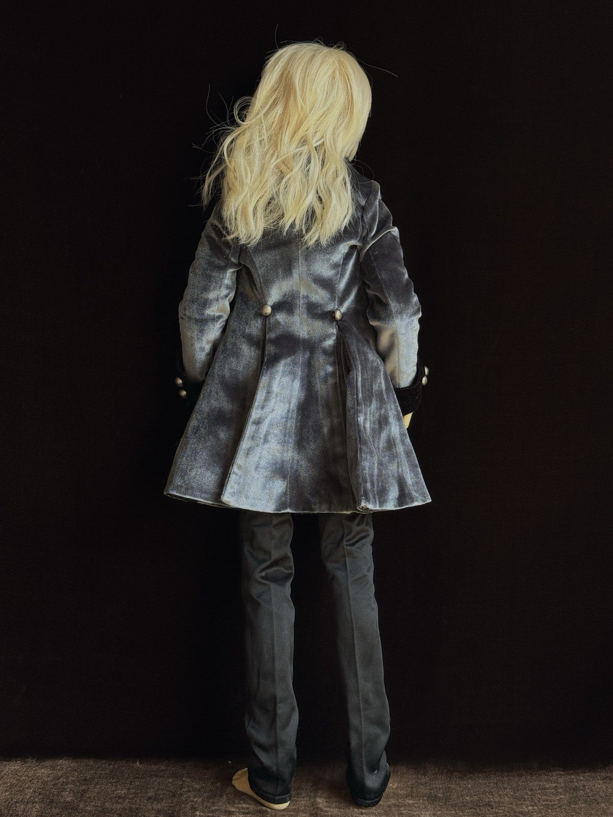 Volks 26” Super Dollfie SD17 Boy Williams The Darkness of Ensign (?) BJD Doll