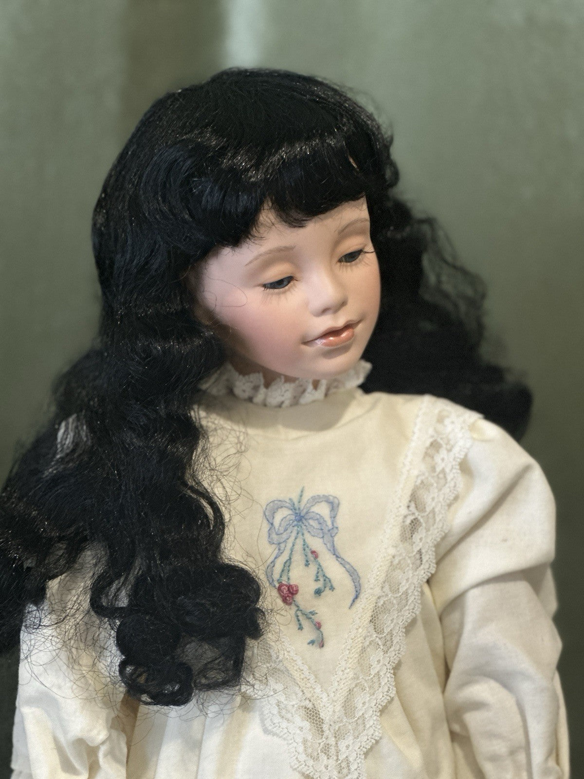 Collectable Elke’s Original Porcelain 25” Doll “Alicia” Box/COA/Book LE 132/250