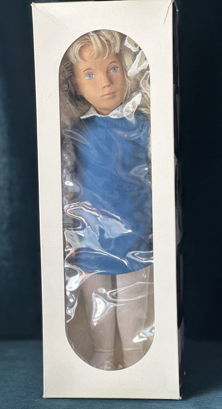 Collectible England Vinyl Sasha Honey Blonde Party 115S Blond Tunic Girl Doll