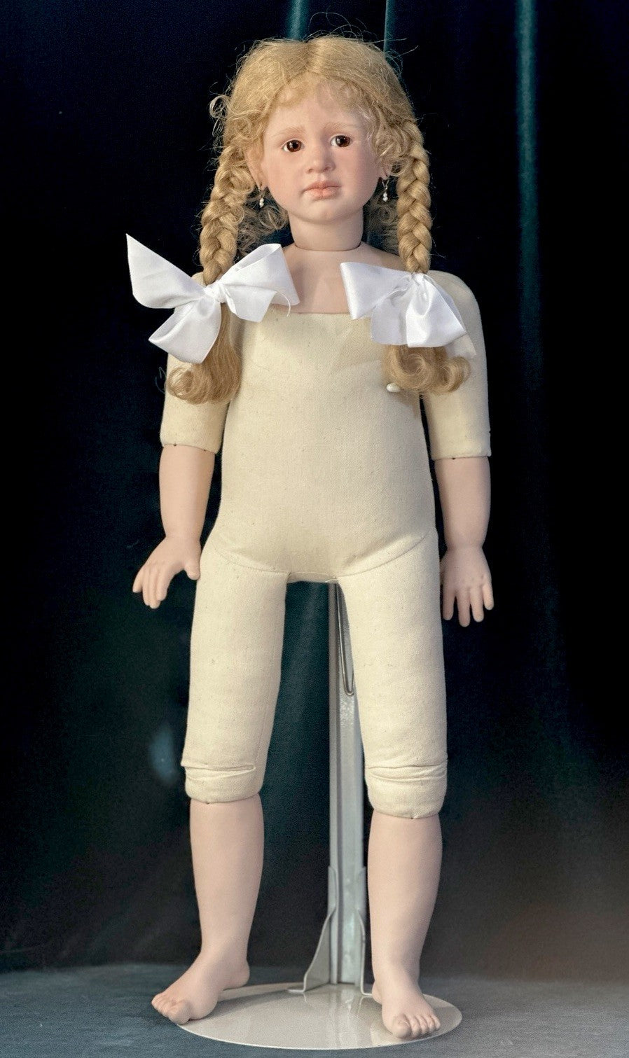 Collectible Artist 26” Porcelain Doll “Allena” by Ruth Treffeisen LE 100 COA